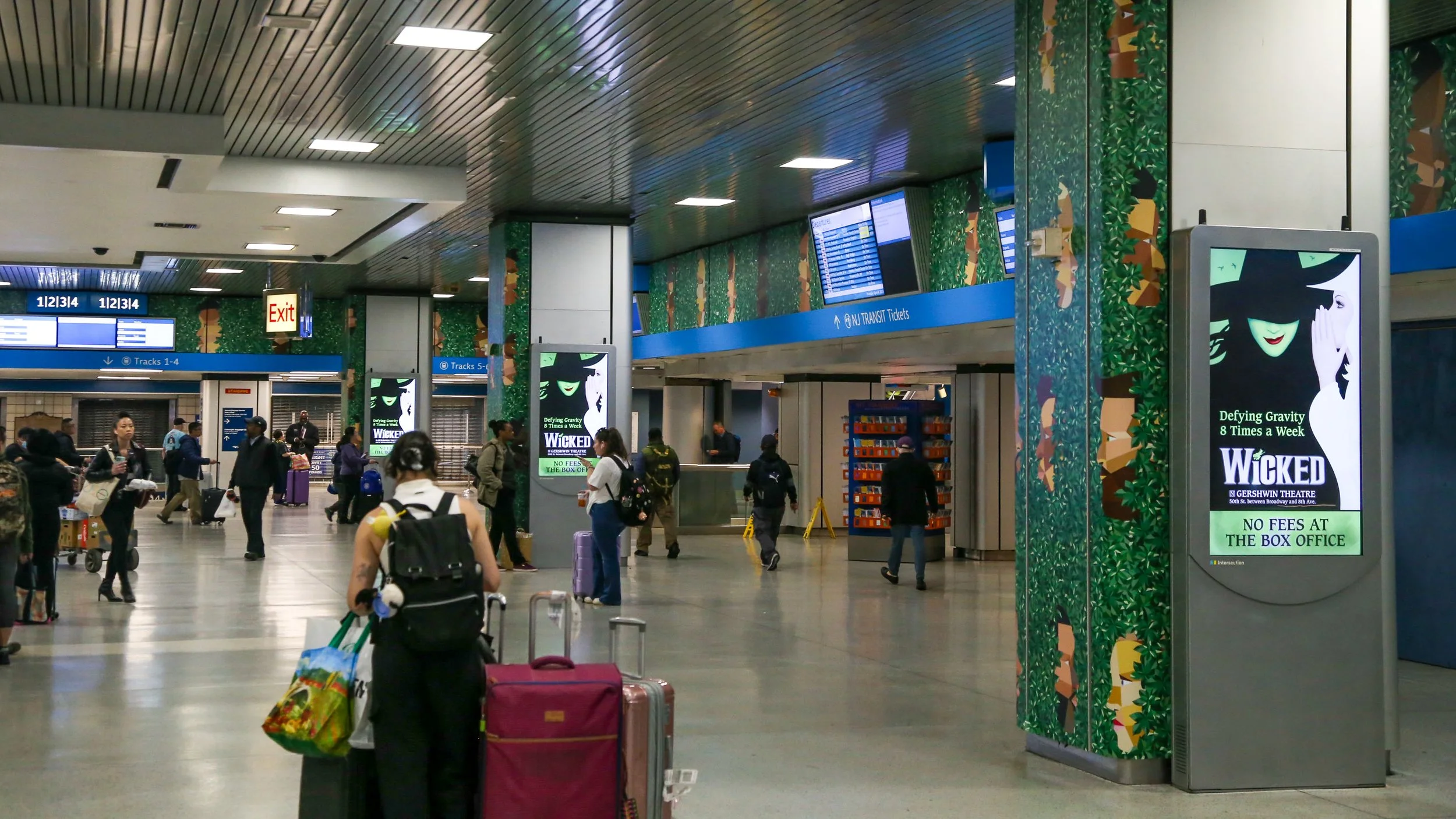 Amtrak_Digital_NY Penn Station _22316143_1506857.jpg