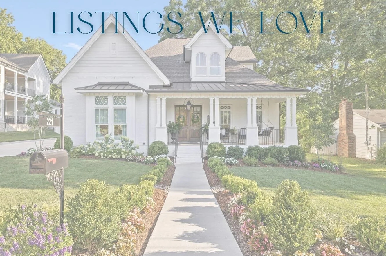 Take a look at the listing we 💙 this week! 

Just minutes from historic downtown Franklin, this storybook home blends timeless charm with modern luxury. Inside, vaulted ceilings and custom details create a bright, open feel. The chef&rsquo;s kitchen