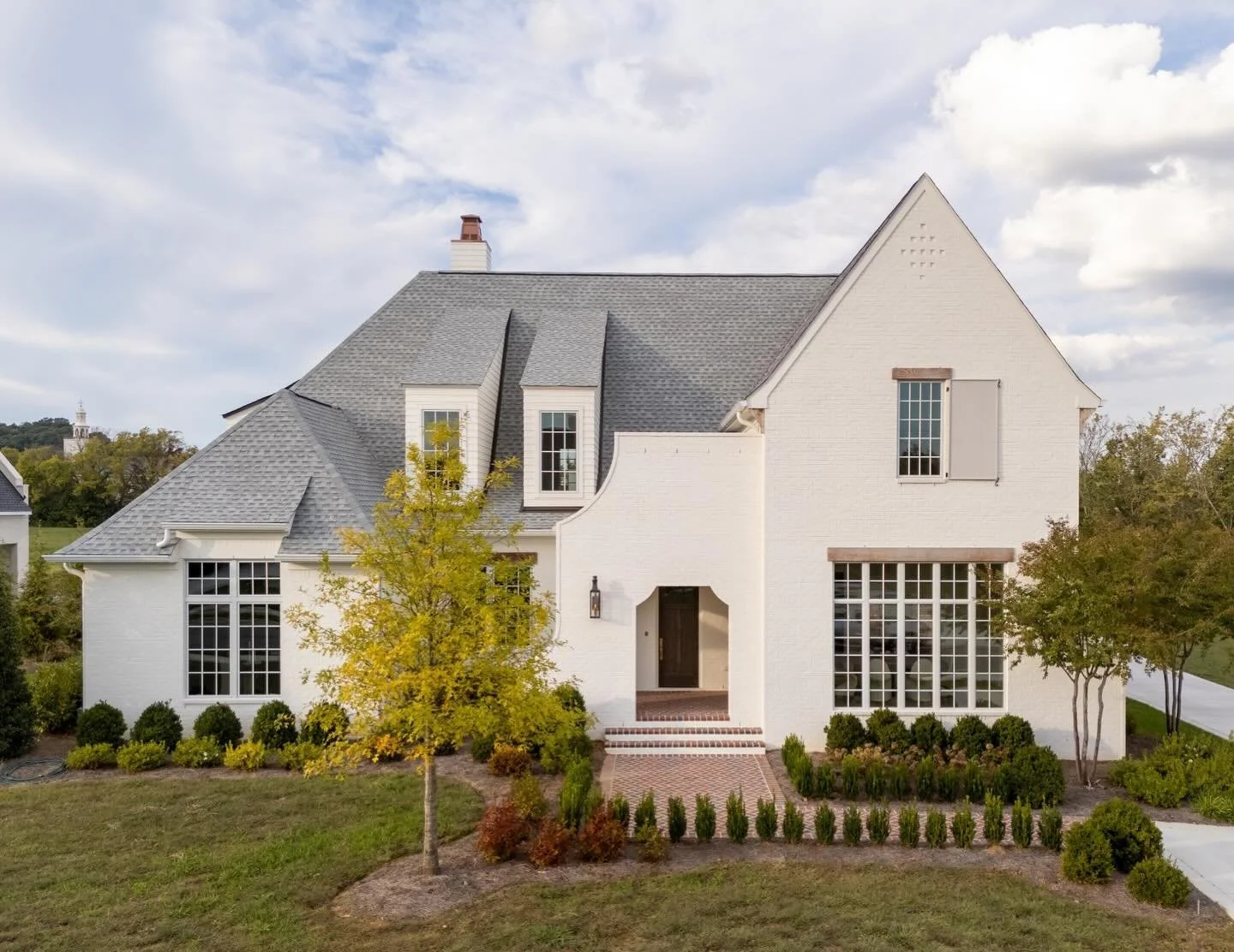 Take a look at the listing we 🤍 this week!

This beautifully designed home makes you want to slow down and settle in. Warm white oak floors, stunning beam details, and elegant archways create a welcoming, thoughtfully designed atmosphere throughout.