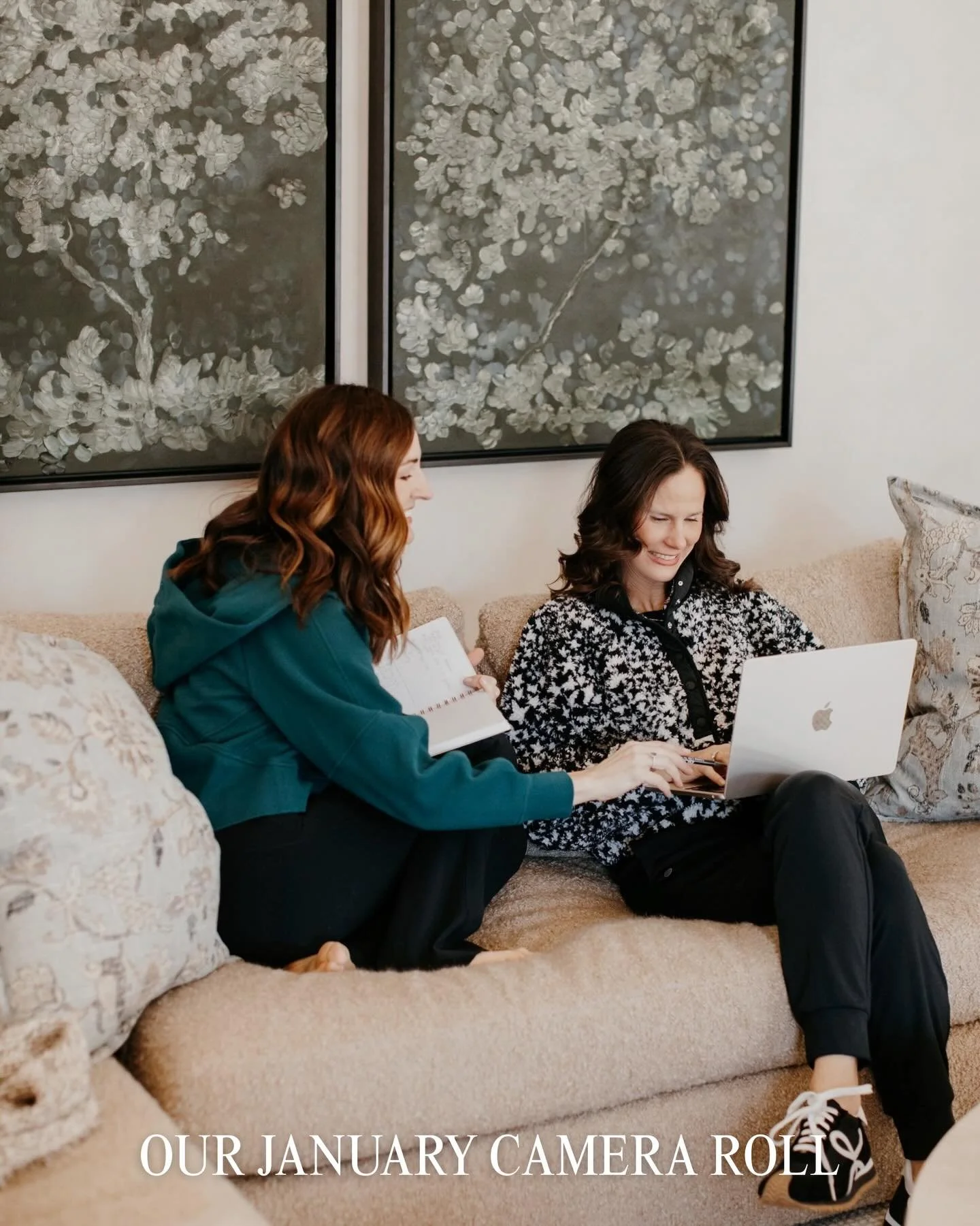 January was definitely eventful! Here a look at a few pictures from our camera roll last month.

#happytarahomes #antiquesandgardenshow #grandcayman #newyorkcity #winterstormfern