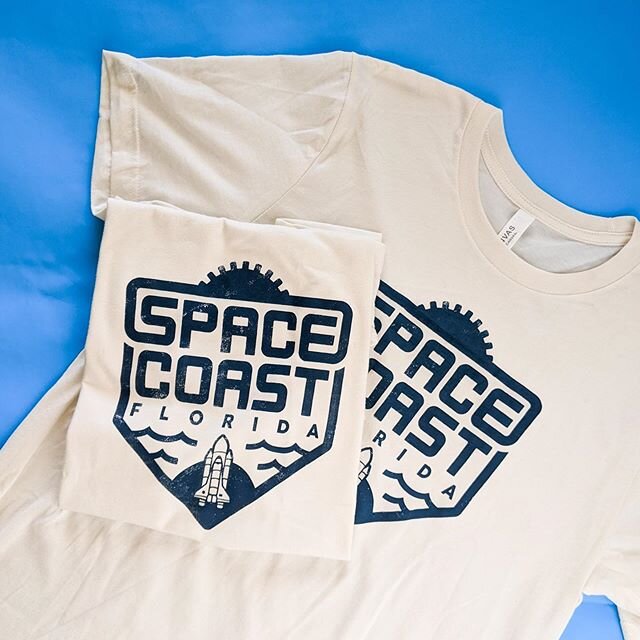 #thrivelocalthrowback to when @justokayco designed this graphic tee for the #spacecoast 🚀 There&rsquo;s only 2xL, 1xM left and you can snag one of your own on his online shop! Visit the link in our bio #tbt #thrivelocalfl #localorlando #orlandoartis