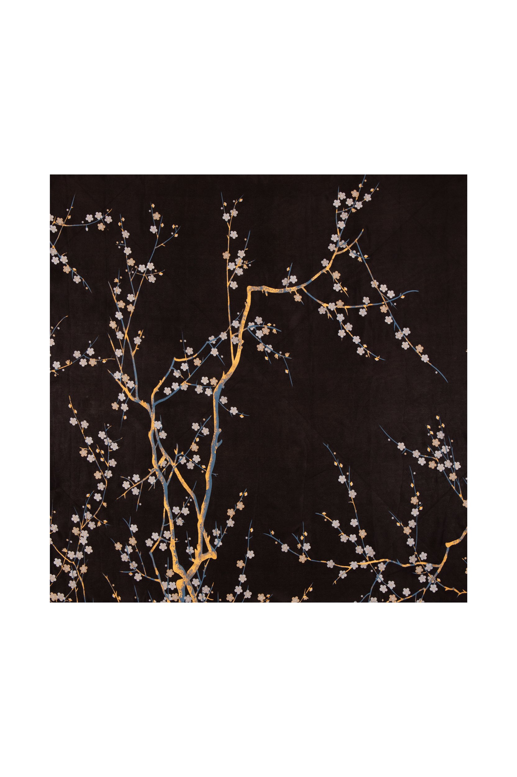 black_ crepe_silk_scarve_0003.jpg