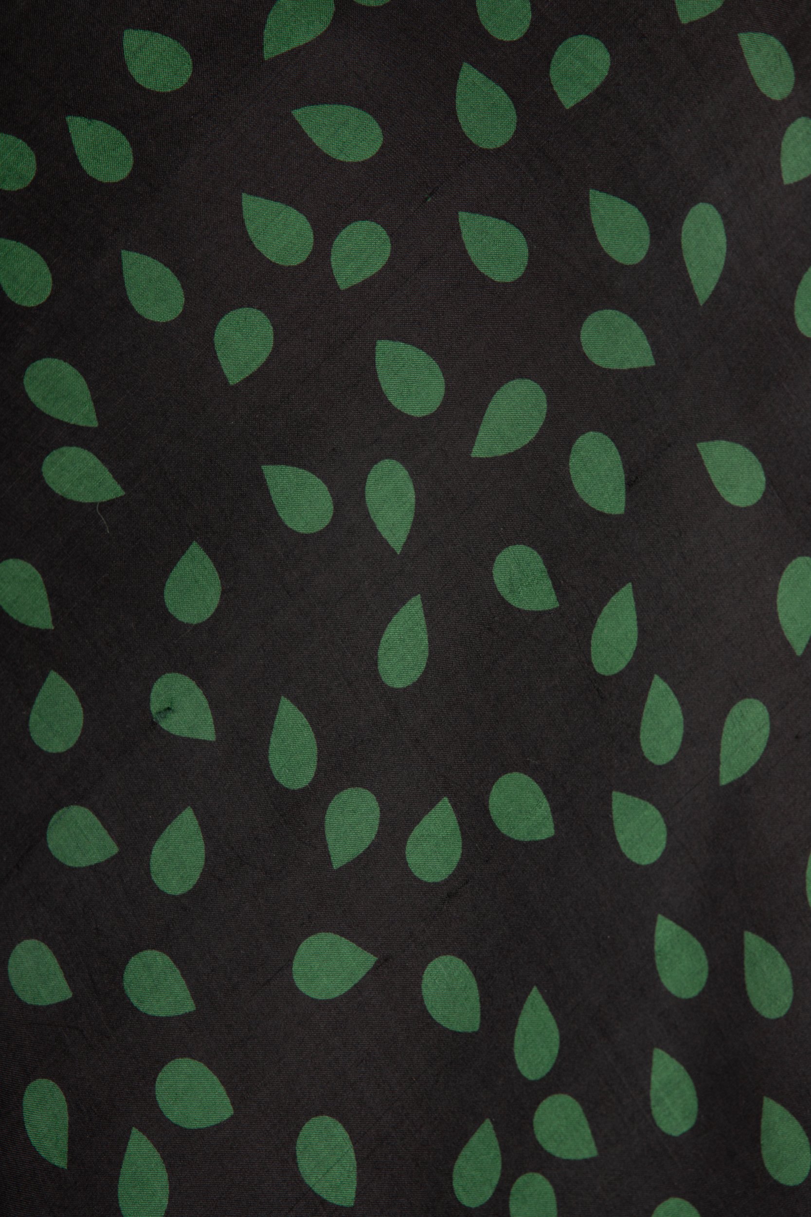 silk_wrap_skirt_0111.jpg
