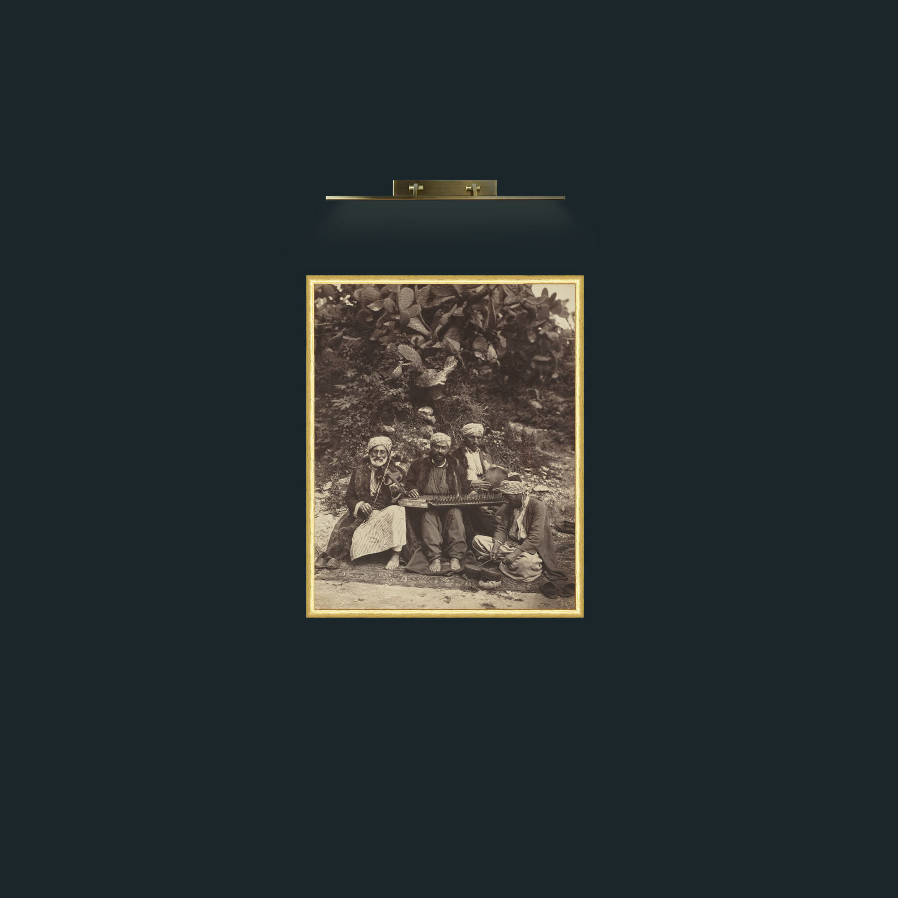 Art-The Band-Frame-3RoundedGilt.jpg
