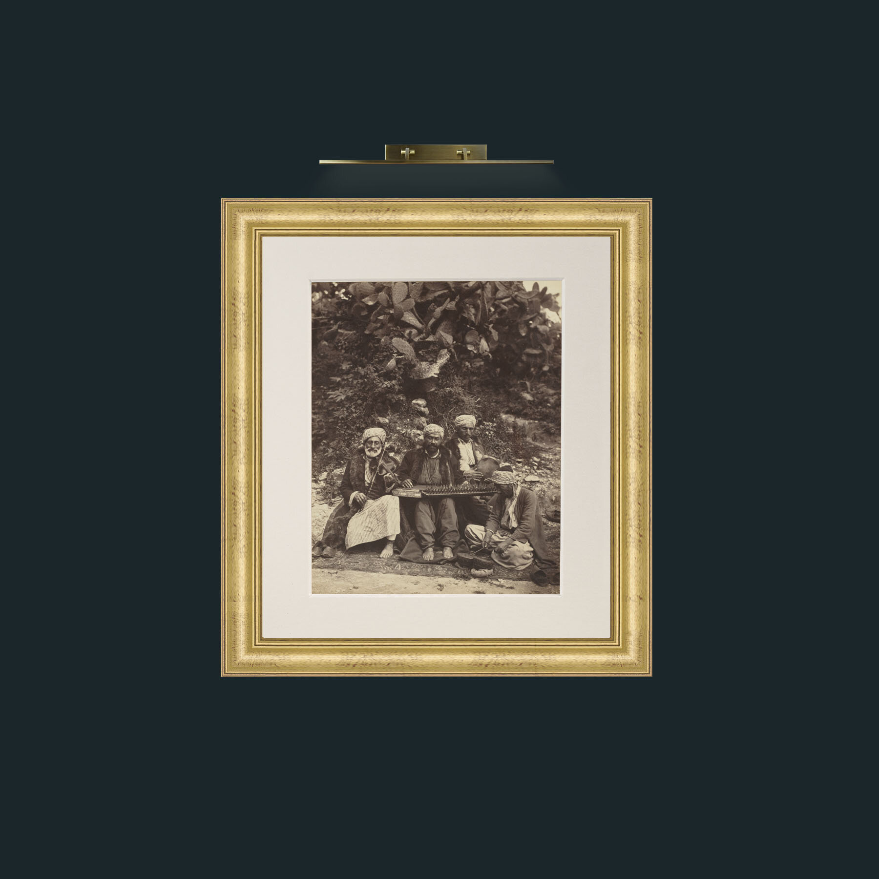 Art-The Band-Frame-9WideGilt-Mount-1Antique.jpg