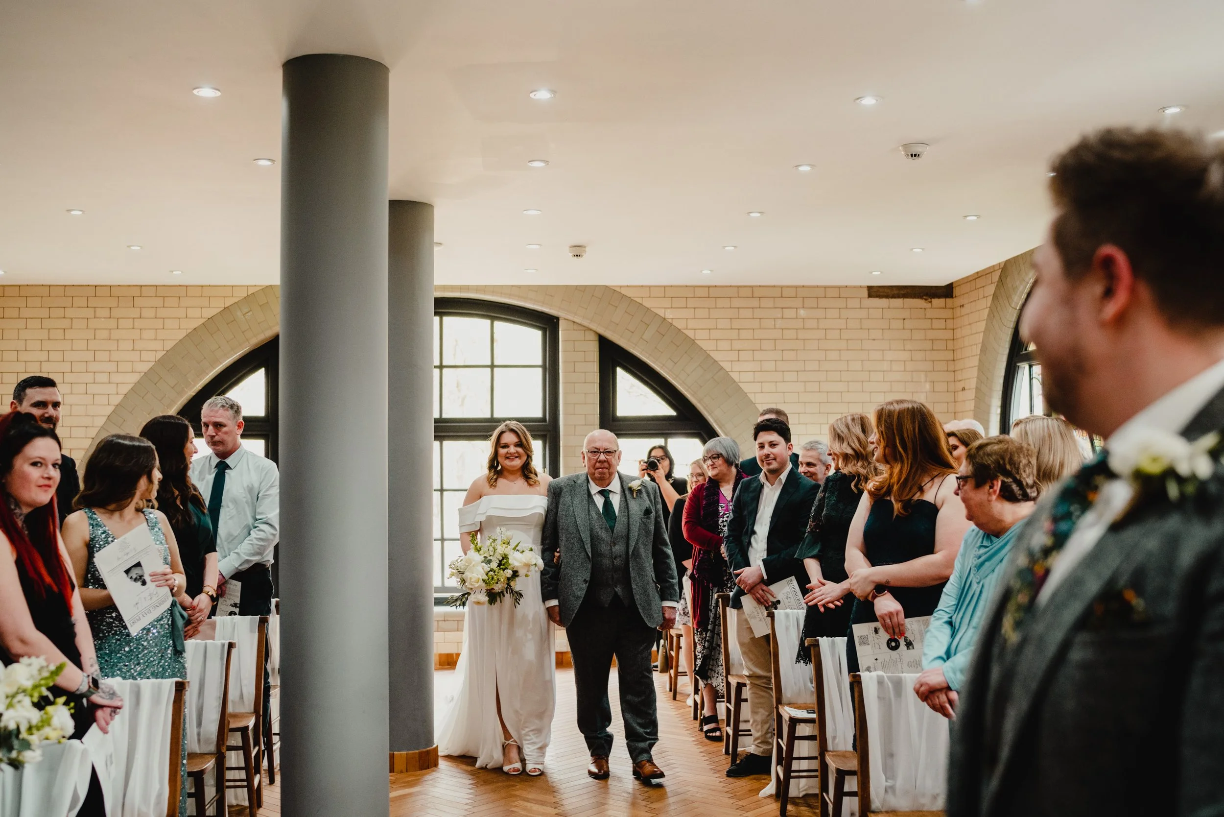 pumping-house-nottingham-wedding-37.jpg