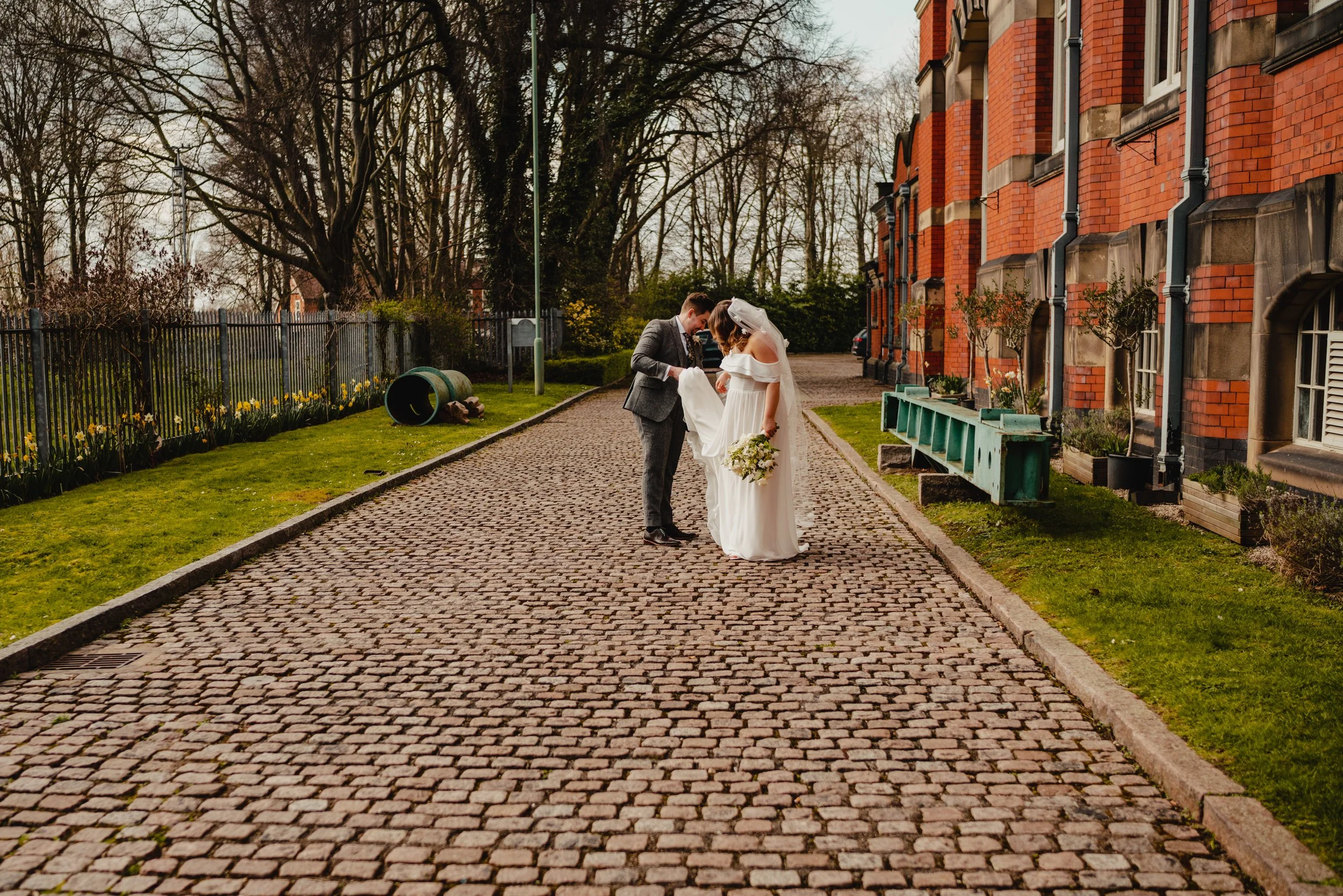 pumping-house-nottingham-wedding-77.jpg