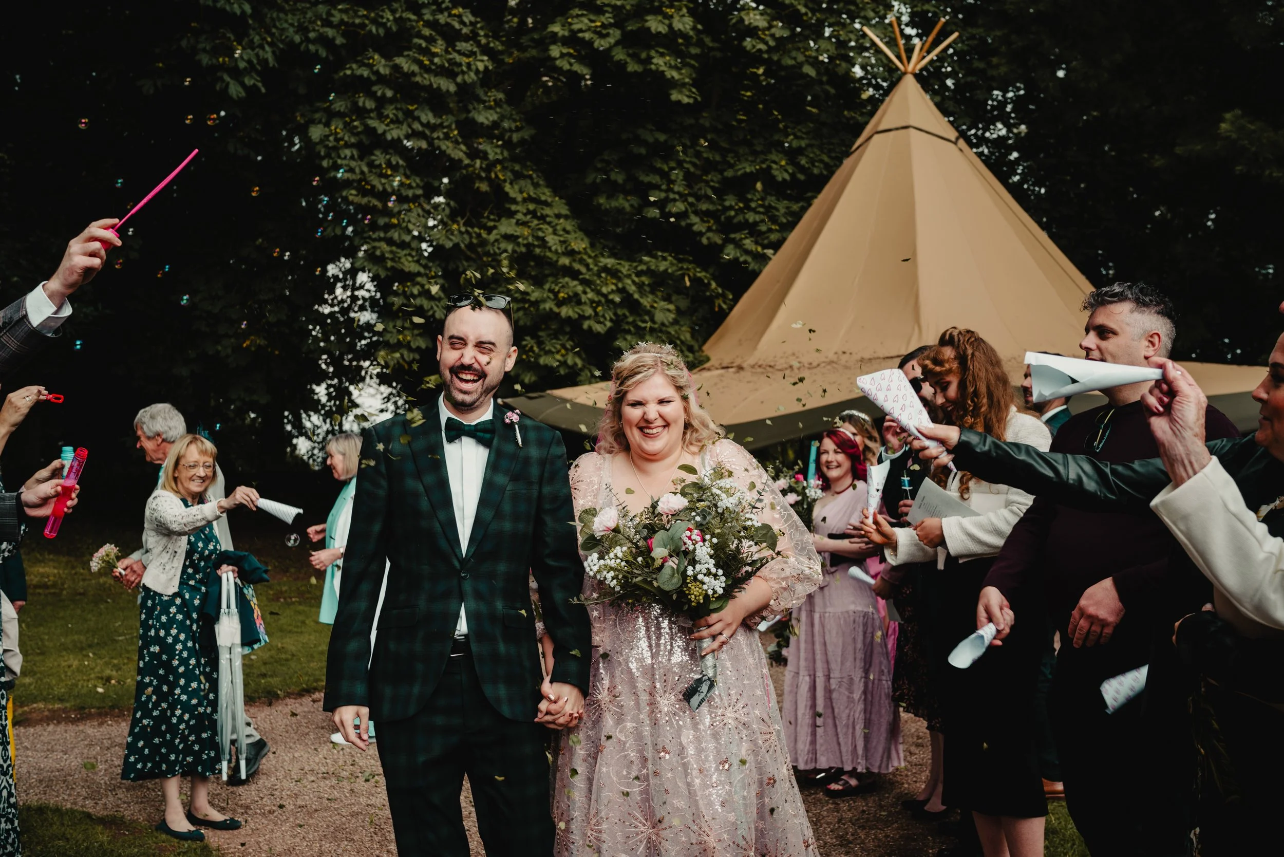 whatton-house-tipi-wedding-55.jpg