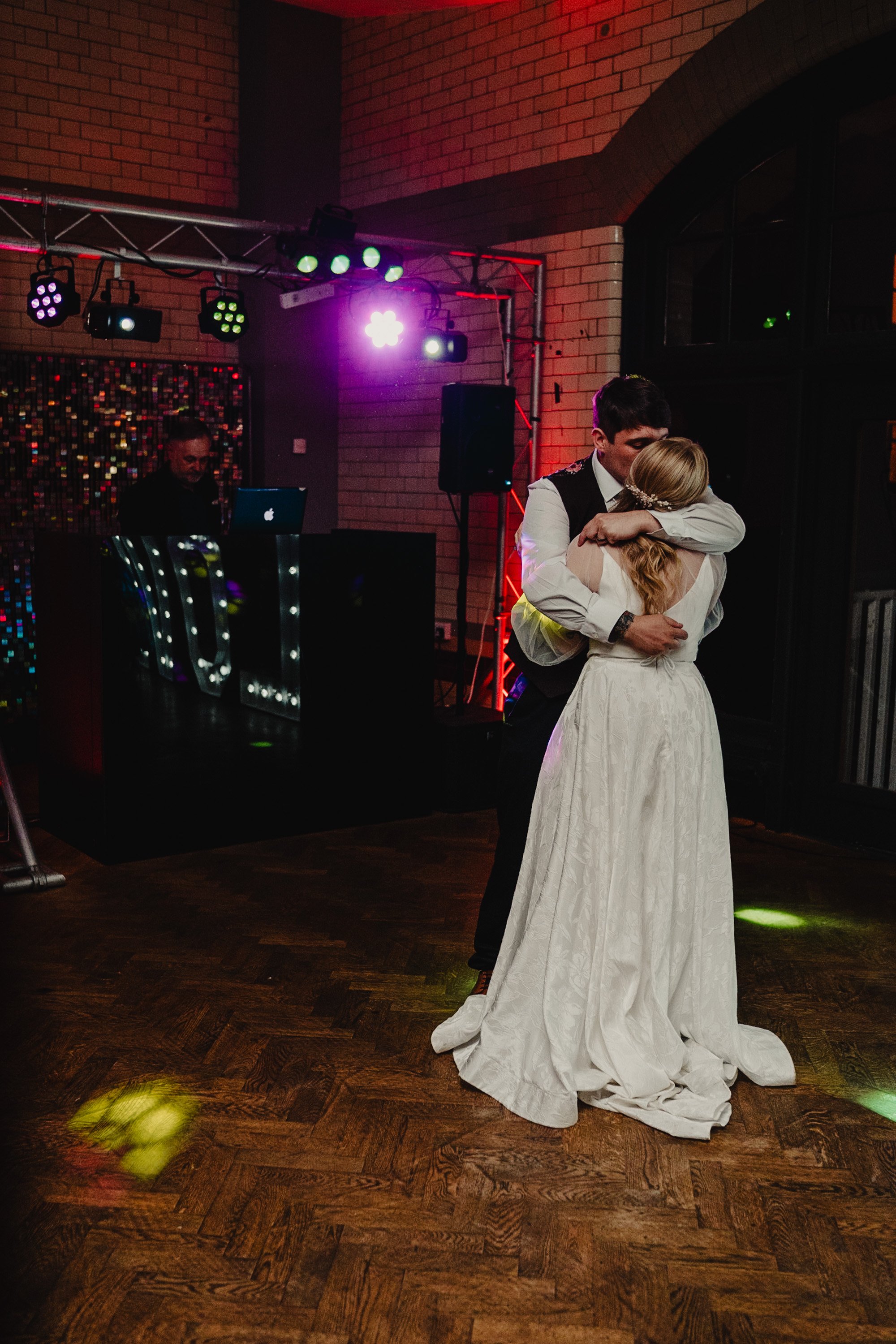 the pumping house wedding photos-78.jpg