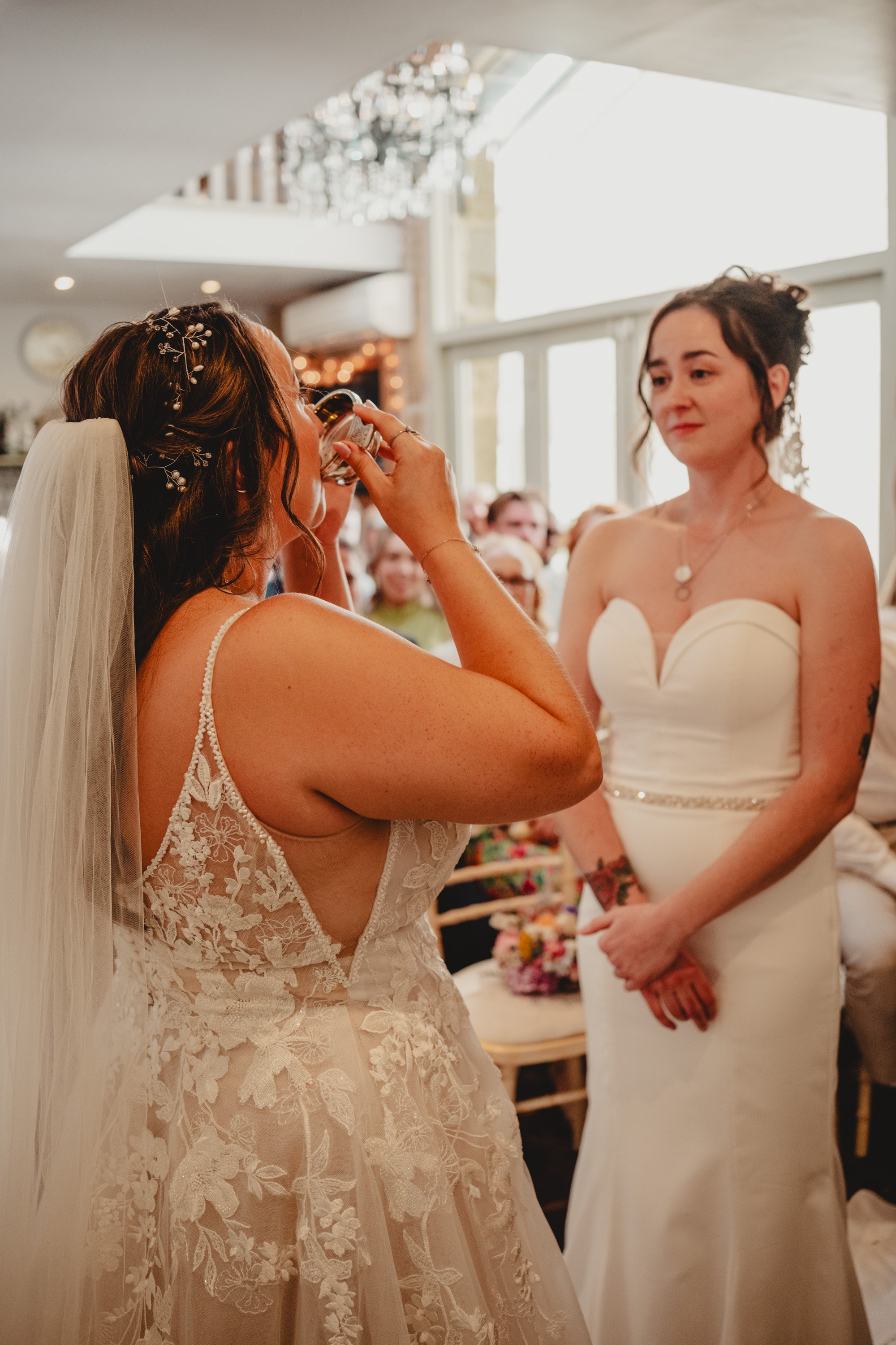 Chilli Barn Wedding Photos-16.jpg