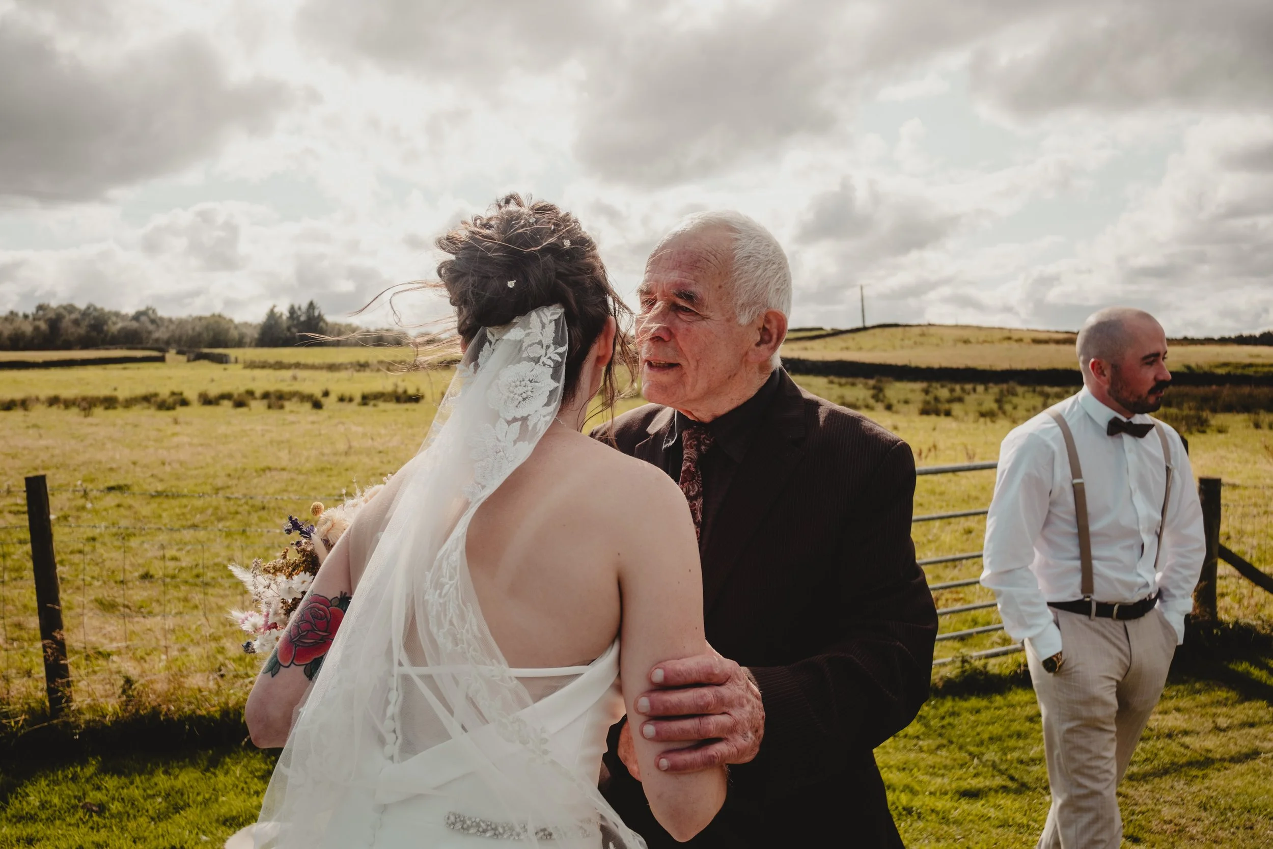 Chilli Barn Wedding Photos-25.jpg