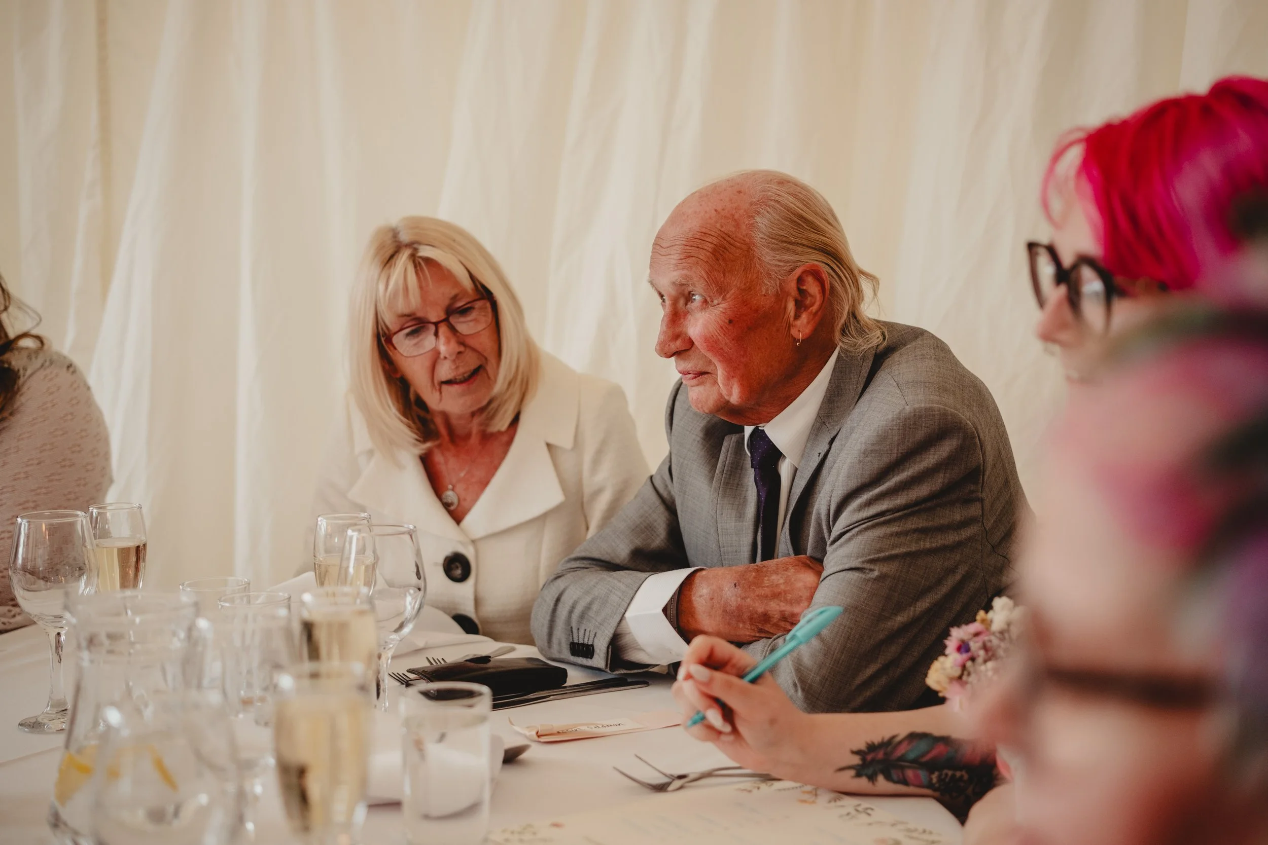 Chilli Barn Wedding Photos-43.jpg