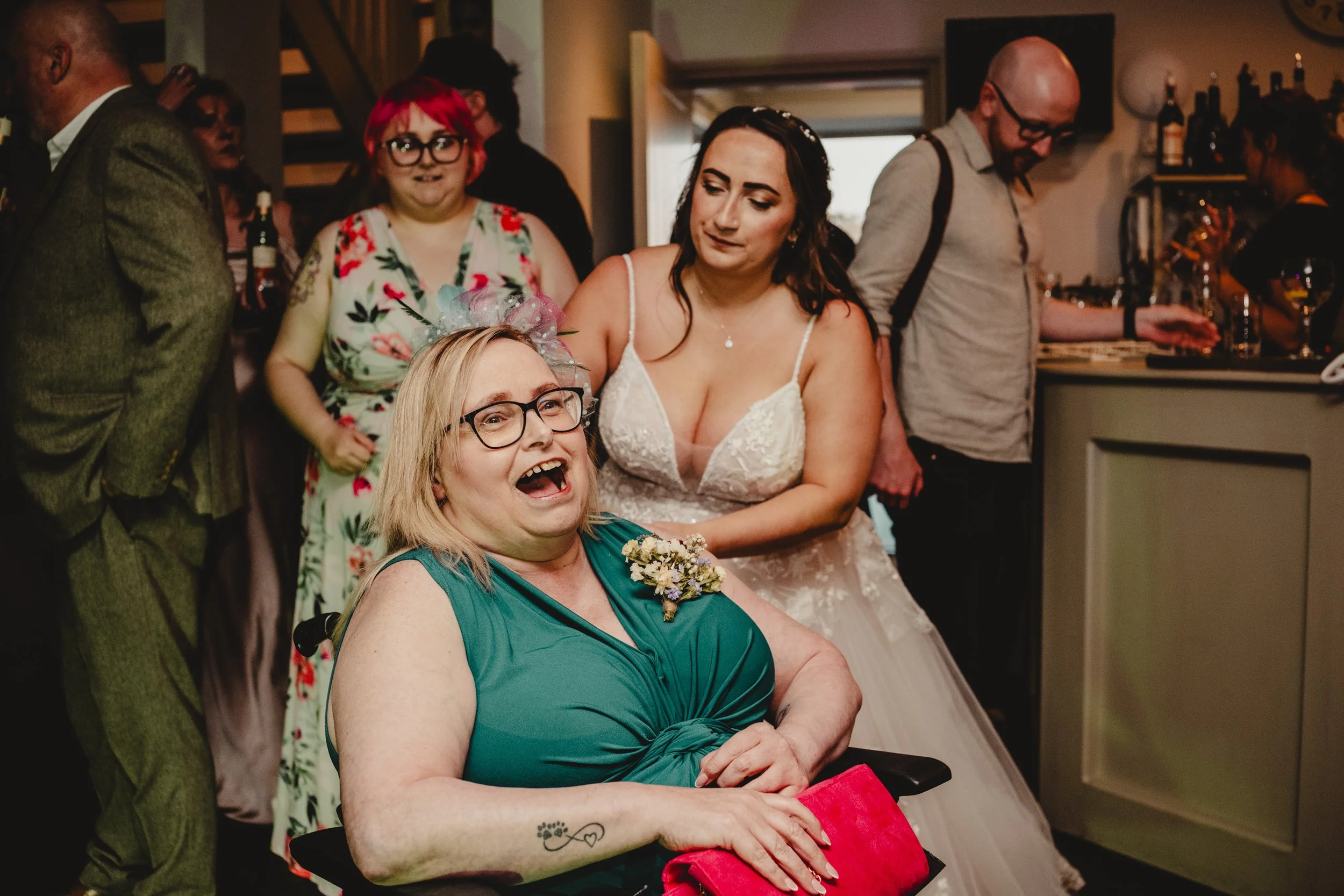 Chilli Barn Wedding Photos-59.jpg