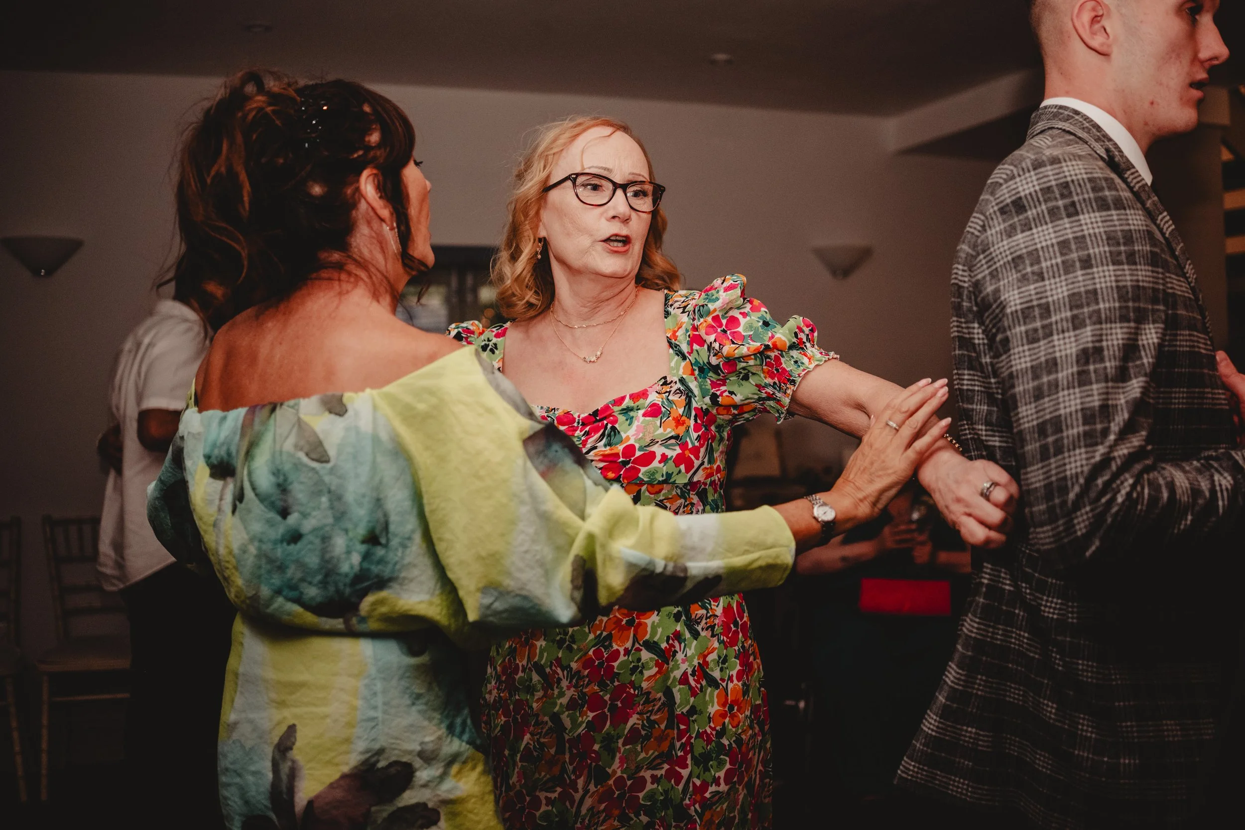 Chilli Barn Wedding Photos-62.jpg