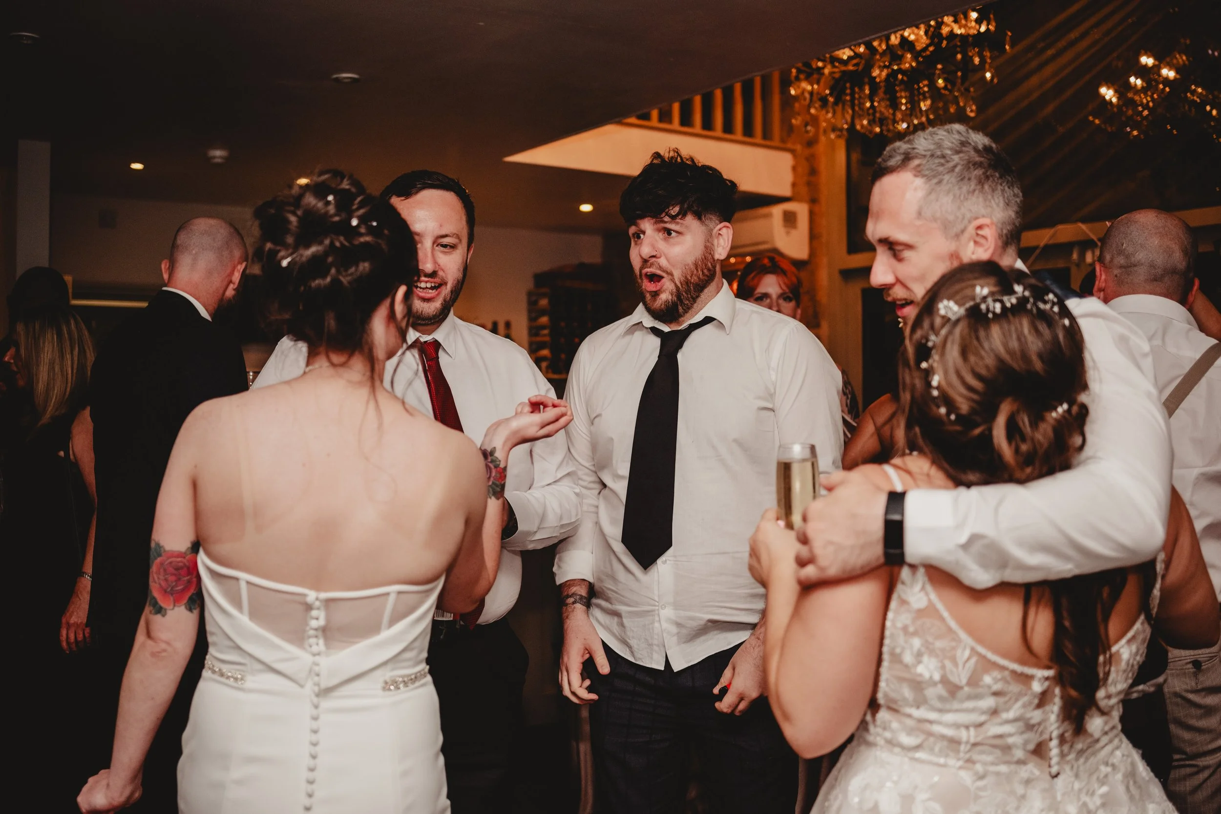 Chilli Barn Wedding Photos-71.jpg
