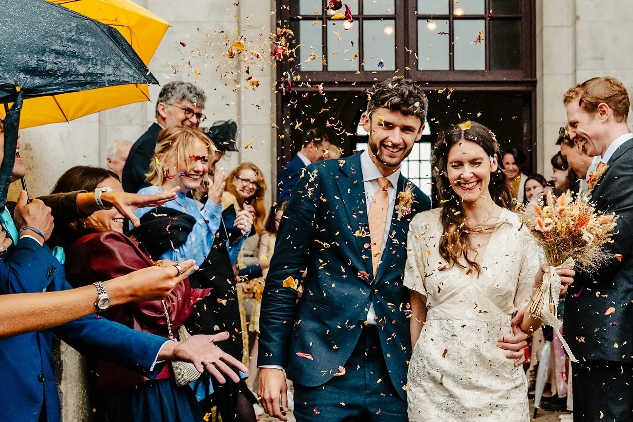 Saturday&rsquo;s wedding might have been one of the wettest in a lo-o-ong time, but I think it makes it more memorable to be honest. Kezi &amp; Jonny celebrated in style, in a way that suited them, and their &ldquo;let&rsquo;s do all the stuff anyway