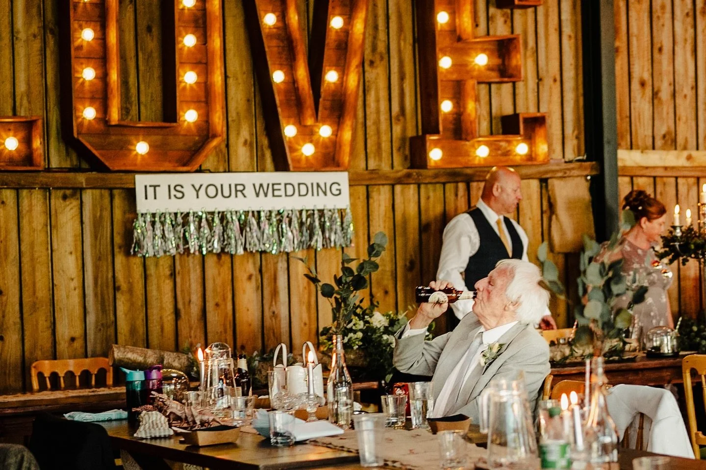 Act accordingly.

#cheshirewoodlandweddings #barnwedding #woodlandwedding #ukweddingphotographer