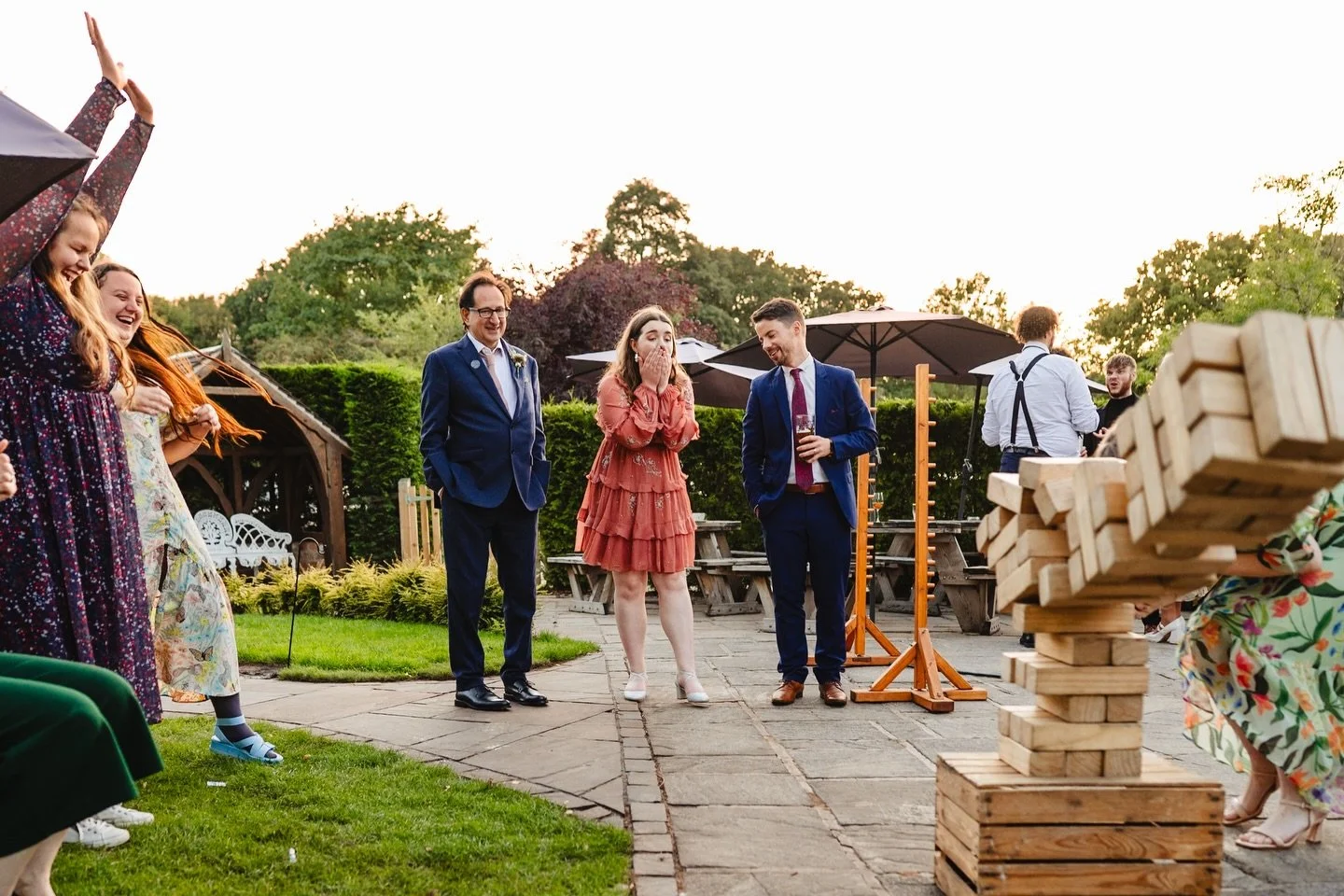Did you even go to a wedding last summer if you didn&rsquo;t play jenga? 

Manchester wedding photographer at the Plough at Eaton pub in Congleton

#pubwedding #manchesterweddingphotographer