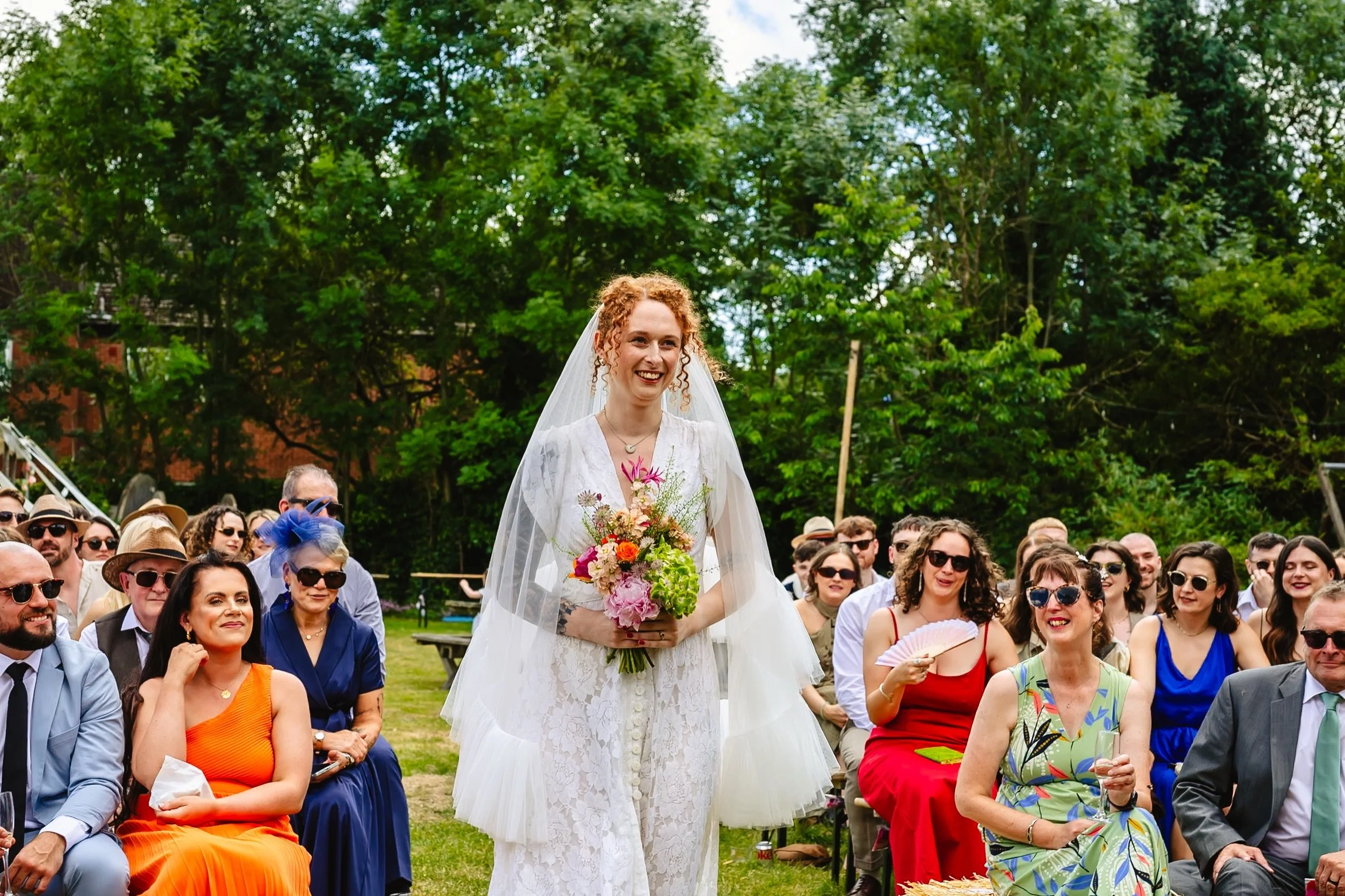 Walking yourself down the aisle is just one of the coolest things I think you can do at your wedding. Doesn&rsquo;t Bryony just look like she&rsquo;s owning it too?! What a queen 👑 

Manchester wedding photographer, UK wedding photographer, document