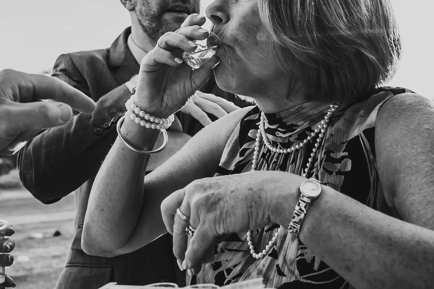 Yes Mother of the Groom! 

#cheshireweddingphotographer #duddonmillfarmwedding #weddingphotographer