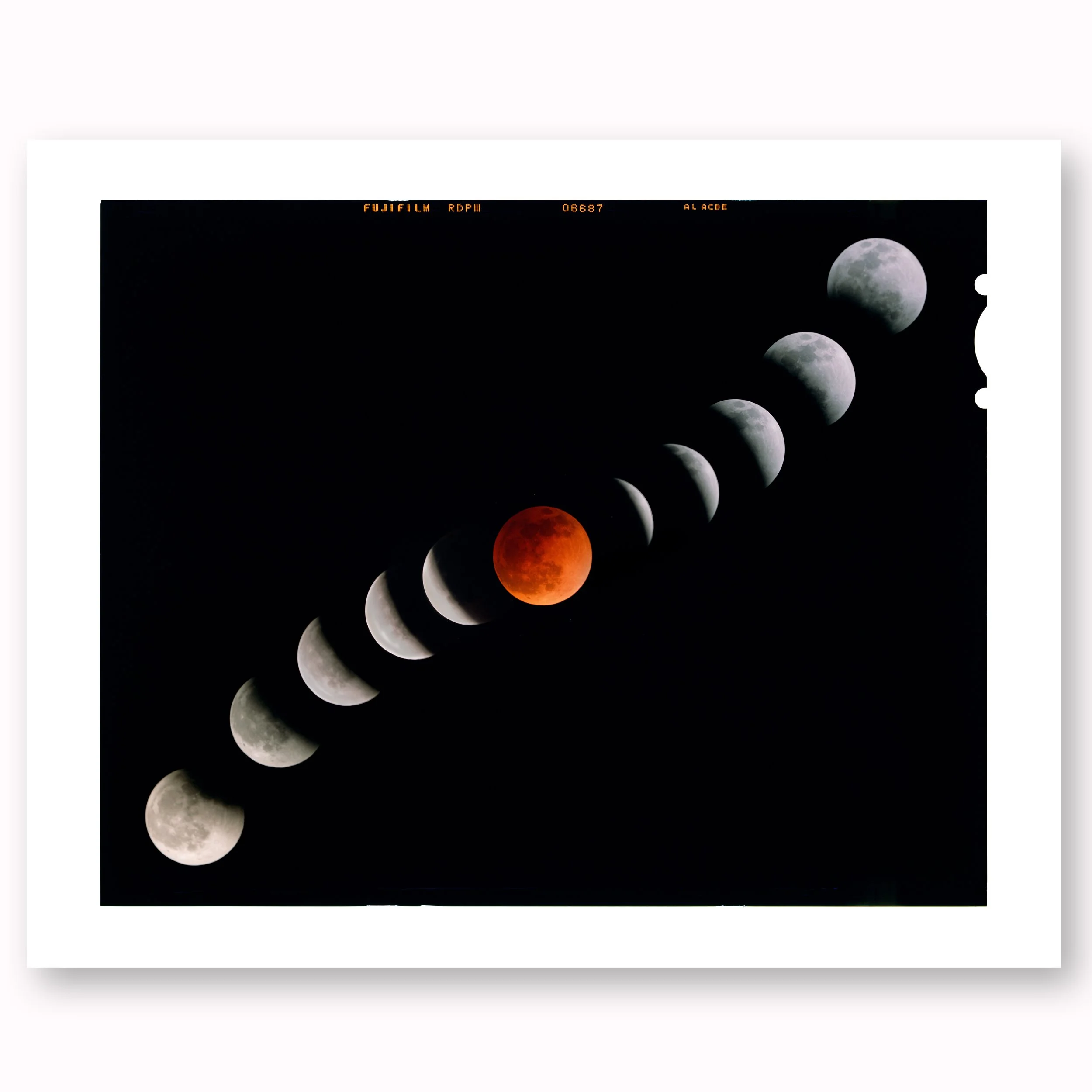 Website_Lunar_Eclipse_4x5_drop_shadow.jpg
