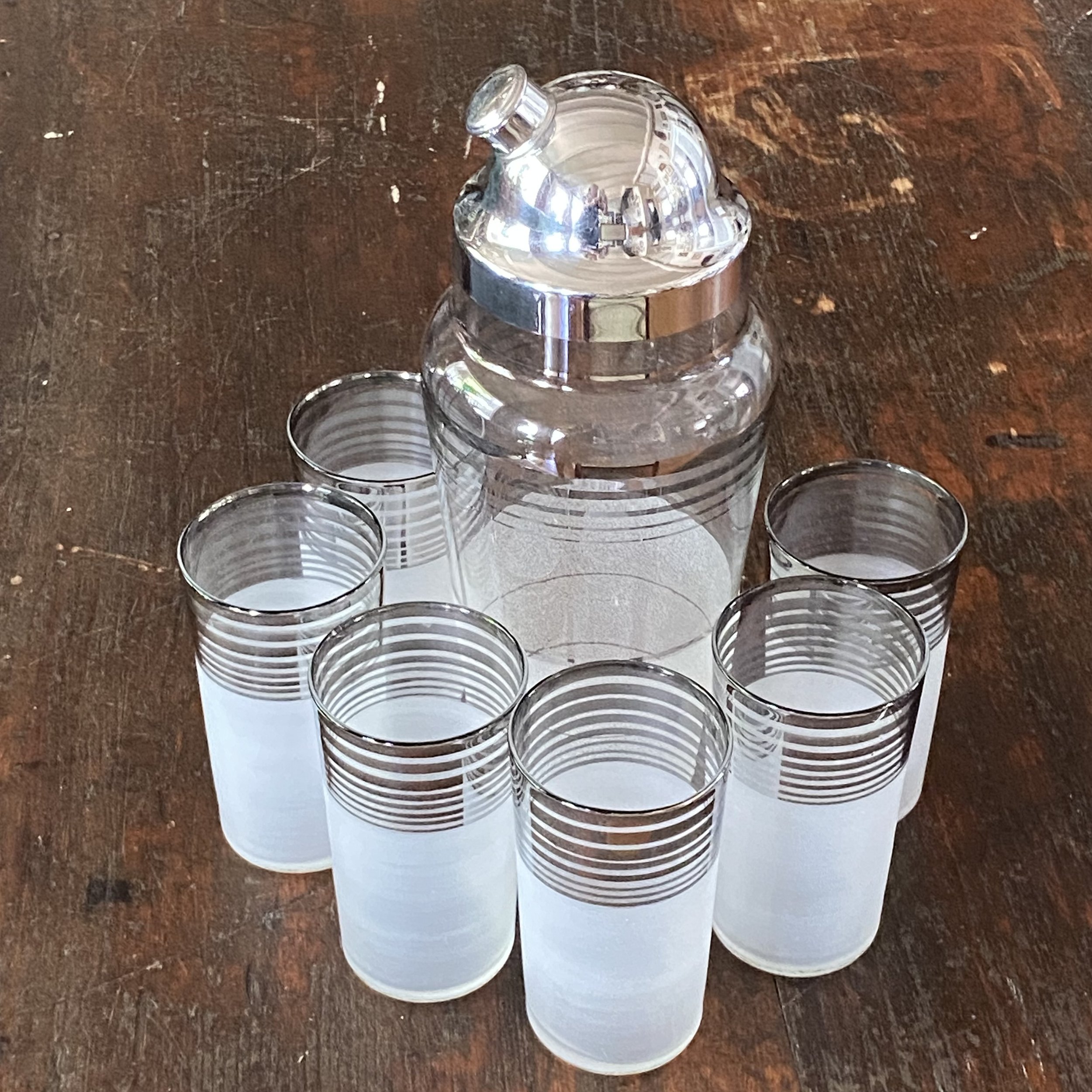 Mid-Century Modern Cocktail Shaker and 6 Glasses - Set of 7