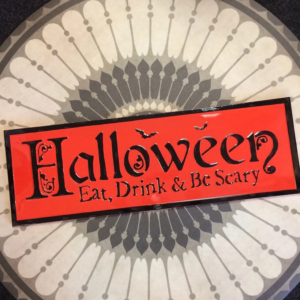 Halloween sign .jpg