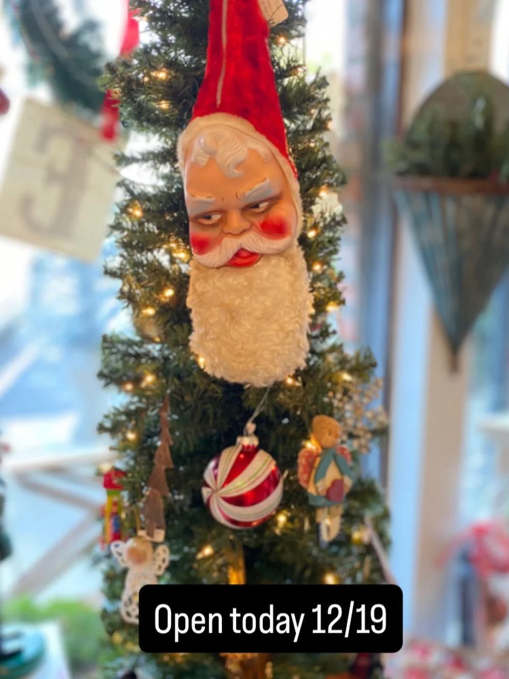 Holiday hours this week:  12/19 &amp; 12/20 12/22 &amp; 12/23. Closed for Christmas Eve through 26th. #summer_porch