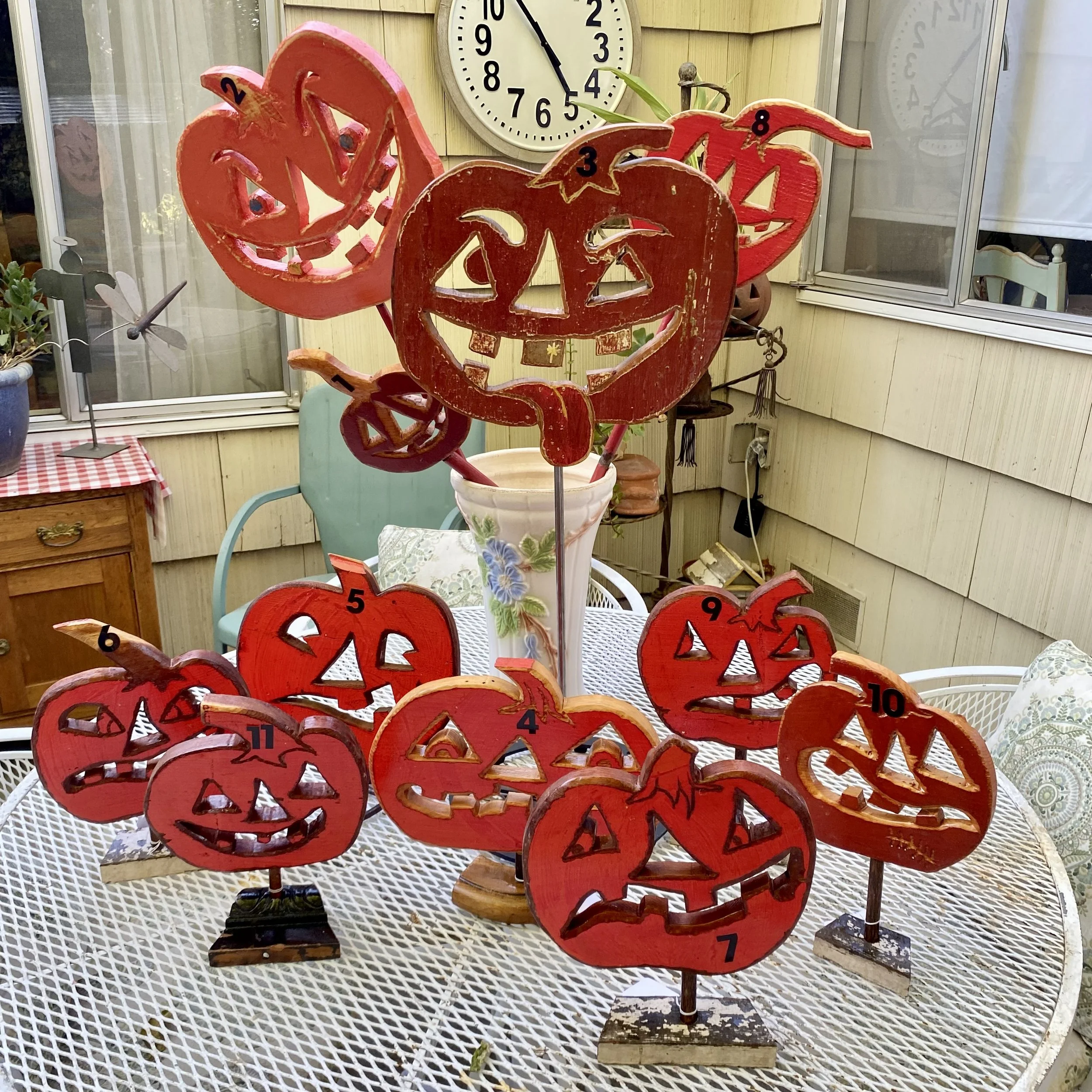 Jack-o-Lanterns Folk Art