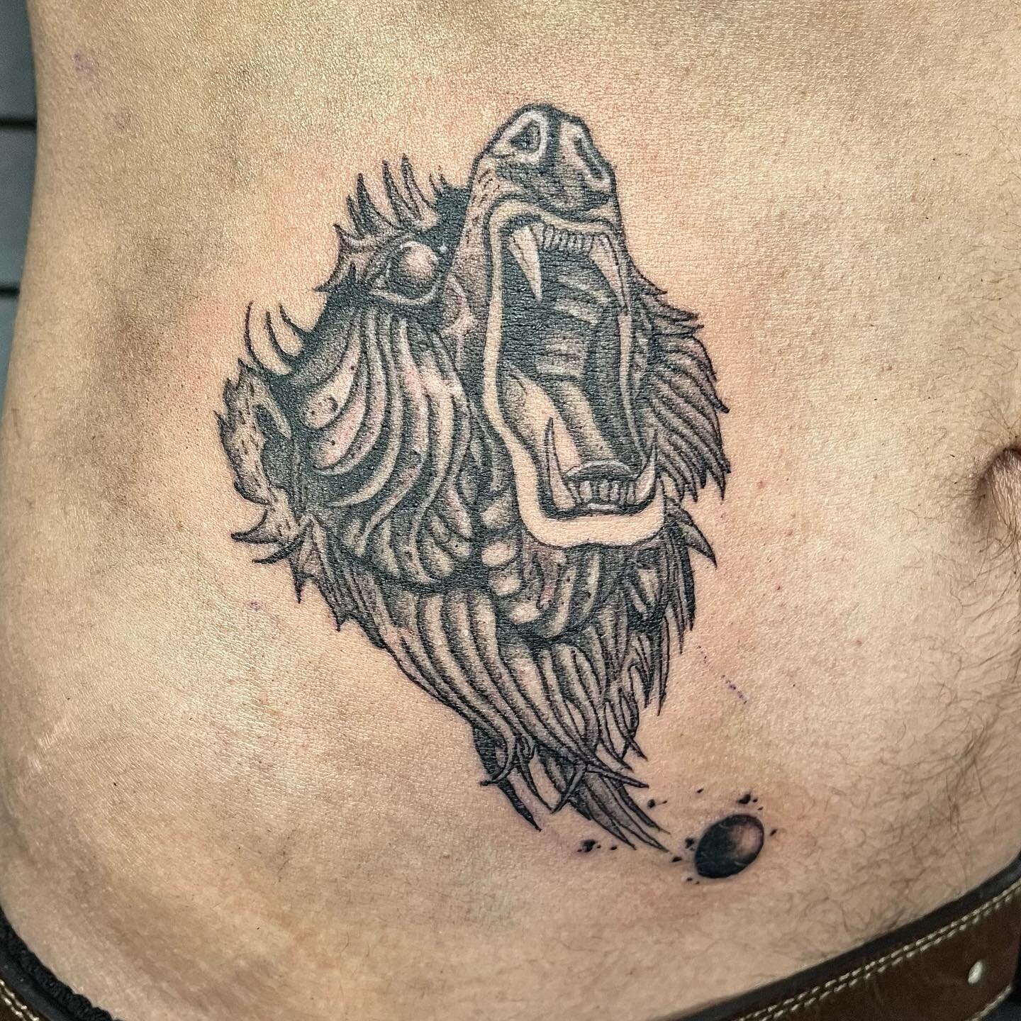 Bear for @yungkenpaxhii , thank you for coming through and giving artistic freedom on this badass piece 🐻🖤
&bull;
DM me for booking !
&bull;
&bull;
&bull;
&bull;
&bull;
&bull;
&bull;
&bull;
&bull;
#milwaukeetattoo #chicagotattoo #tattooartist #blac