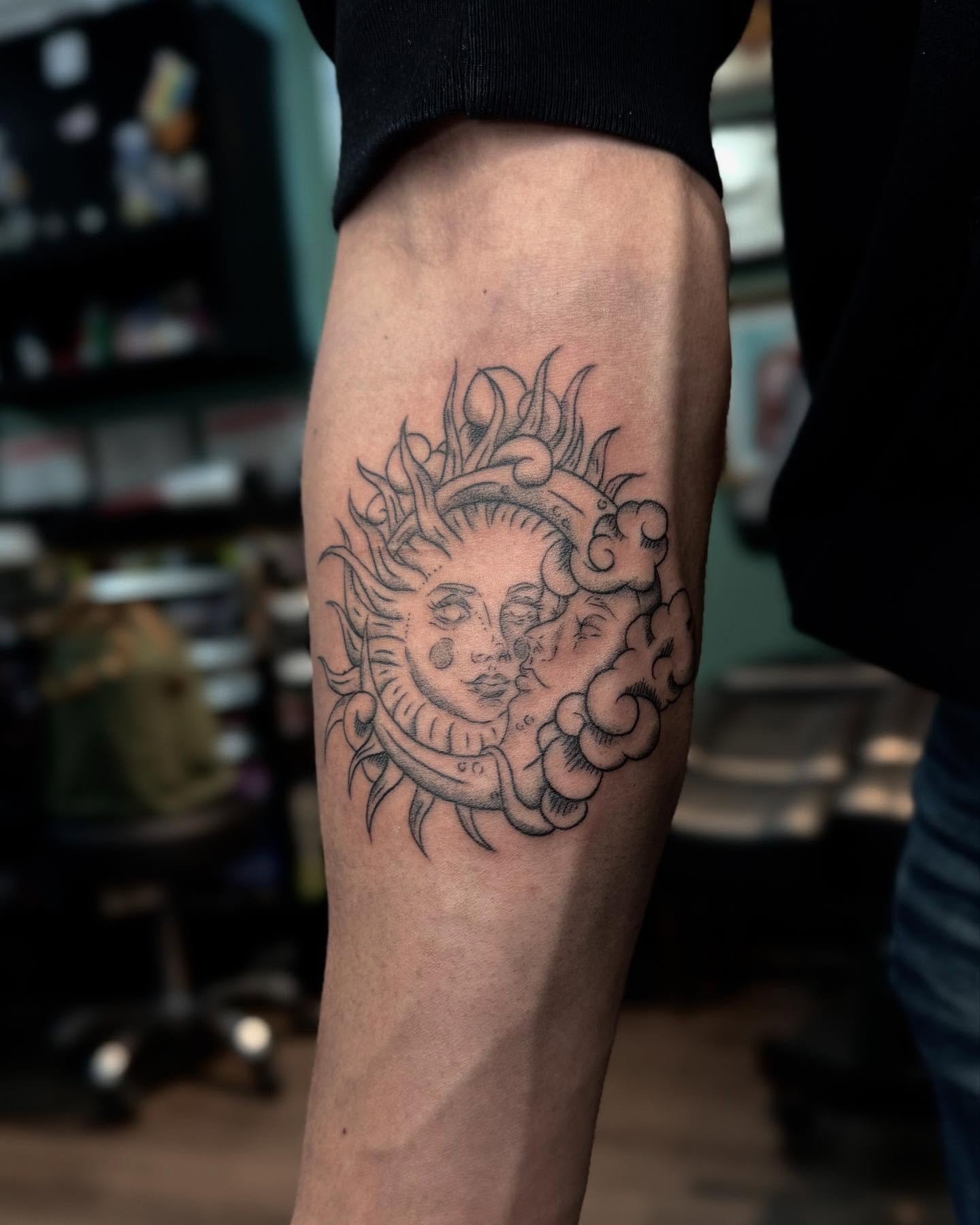 🌞 From my Flash 🌚

&bull; Booking for June &bull; Your ideas or mine &bull;