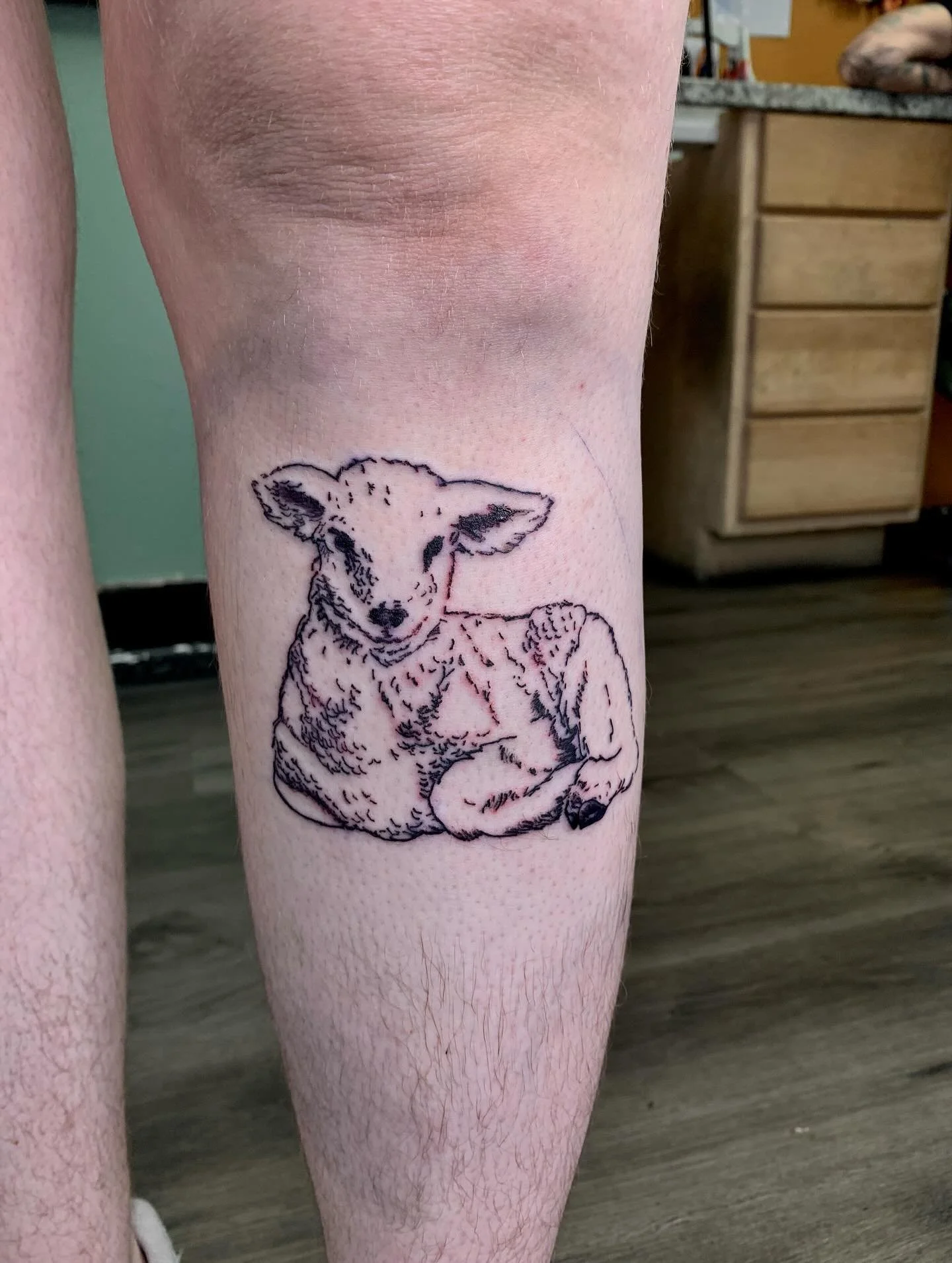 Aside from some redness and stubborn stencils, here are my recent tattoos! Contact me through DMs to make an appointment, your ideas or mine!