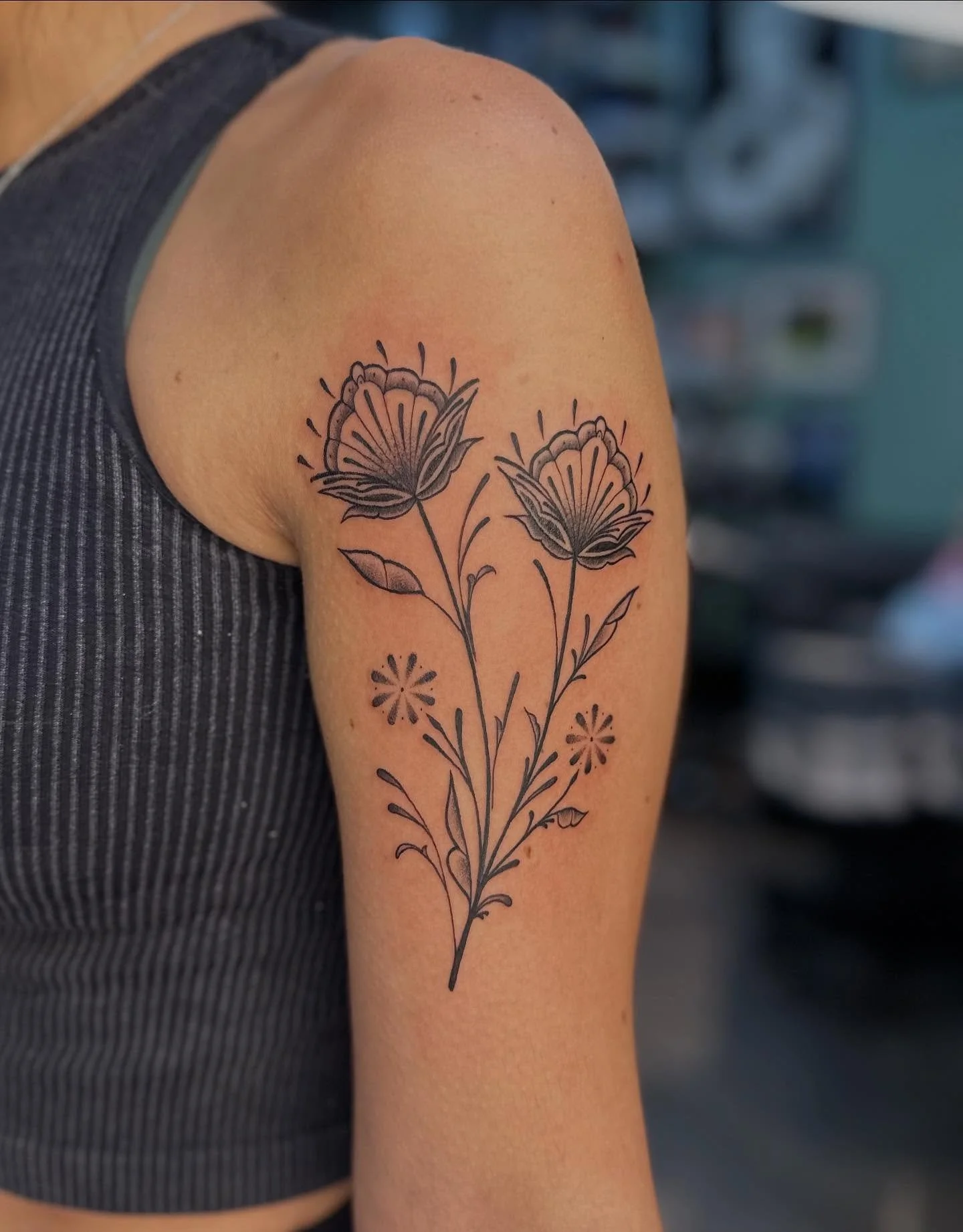 Custom ornamental flowers for Grace &lt;33 I&rsquo;d loveee to do more like this 𖡼.𖤣𖥧𖡼.