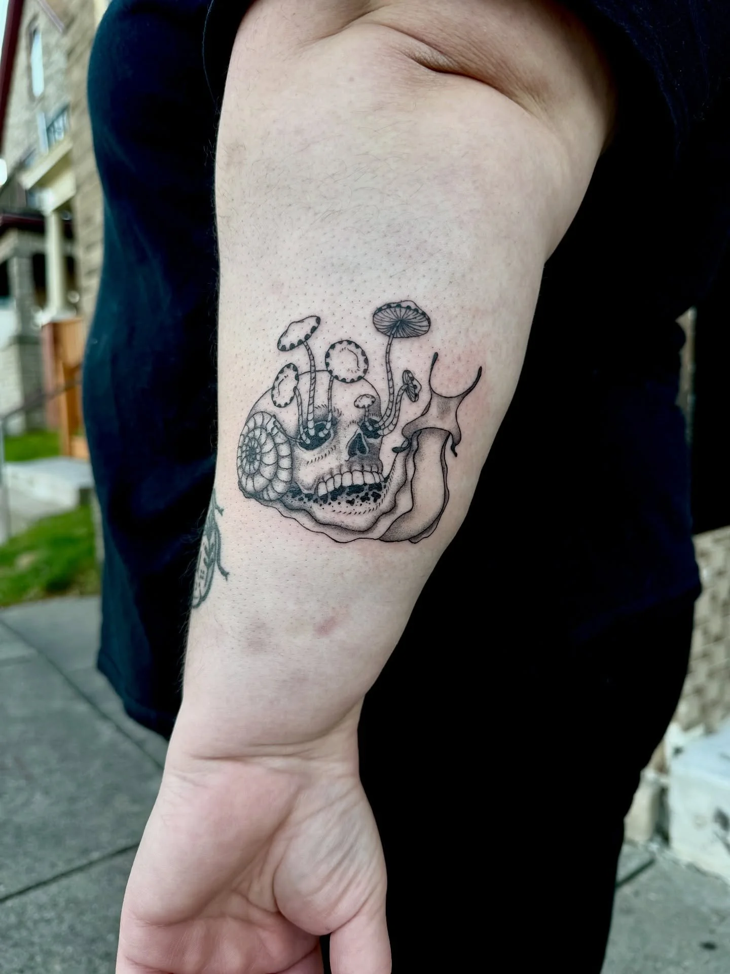 Fresh (1) and healed (2) versions of custom bestie tattoos!! Absolutely loved doing this for you guys!! 
DM or Email to book <3