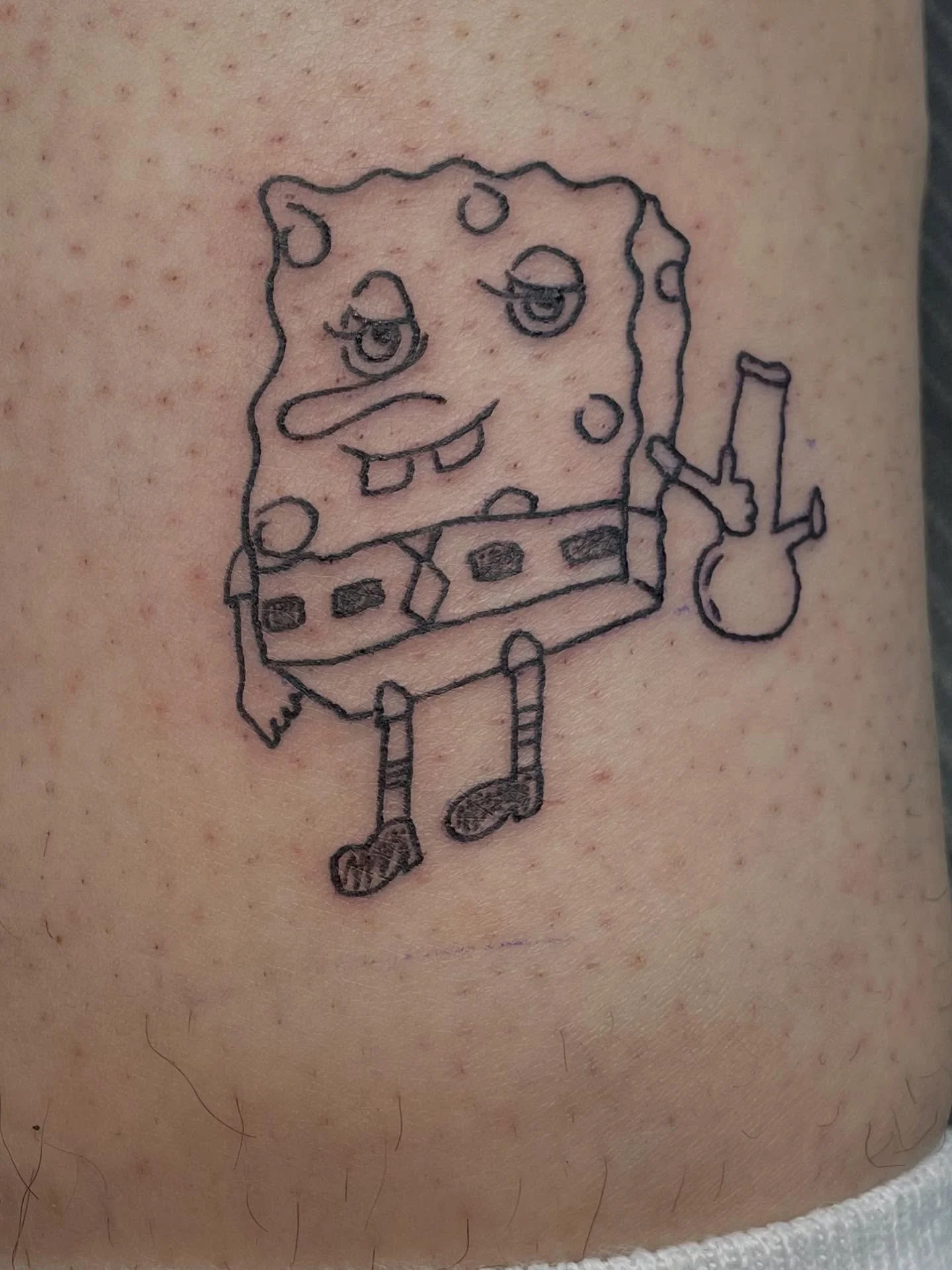 Couple sick tatts today, sponge bong on the ankle and heart web in the ditch. thanks for the trust and sitting like a rock @vrcli_ 
Always booking!!!!!!!!!!!!!!!!!!!!!!!!!!!!!!!!!!!!!!!!!!!!!!!!!!!!!!!!!!!!!!!!!!!!!!!!!!!!!!!!!!!!!!!!!!!!!!!!!!!!!!!!