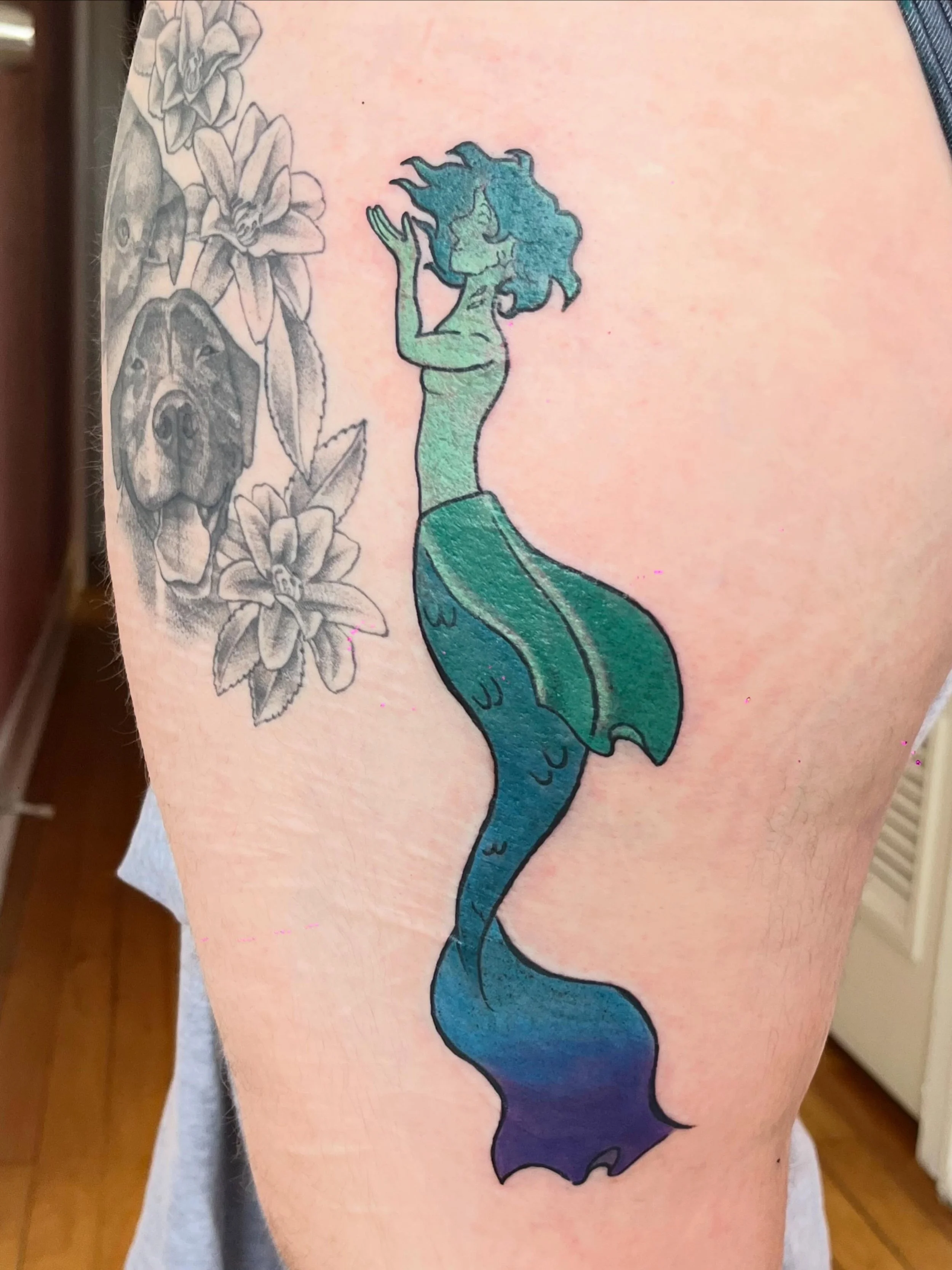 Bringing ideas to life!! My friend @asexual_sex created this art and I was happy to apply it to their skin! Love ya friend!