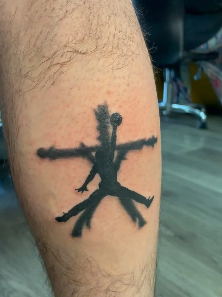 &ldquo;Blair Jordan&rdquo; tatt for @fleekwoodzaq 
Seriously so fun making this happen, love a clever design like this and making a memory.
ALWAYS BOOKING!! 

#milwaukeetattooartist #blackandgraytattoo #airjordan #blairwitch #americantraditionaltatto