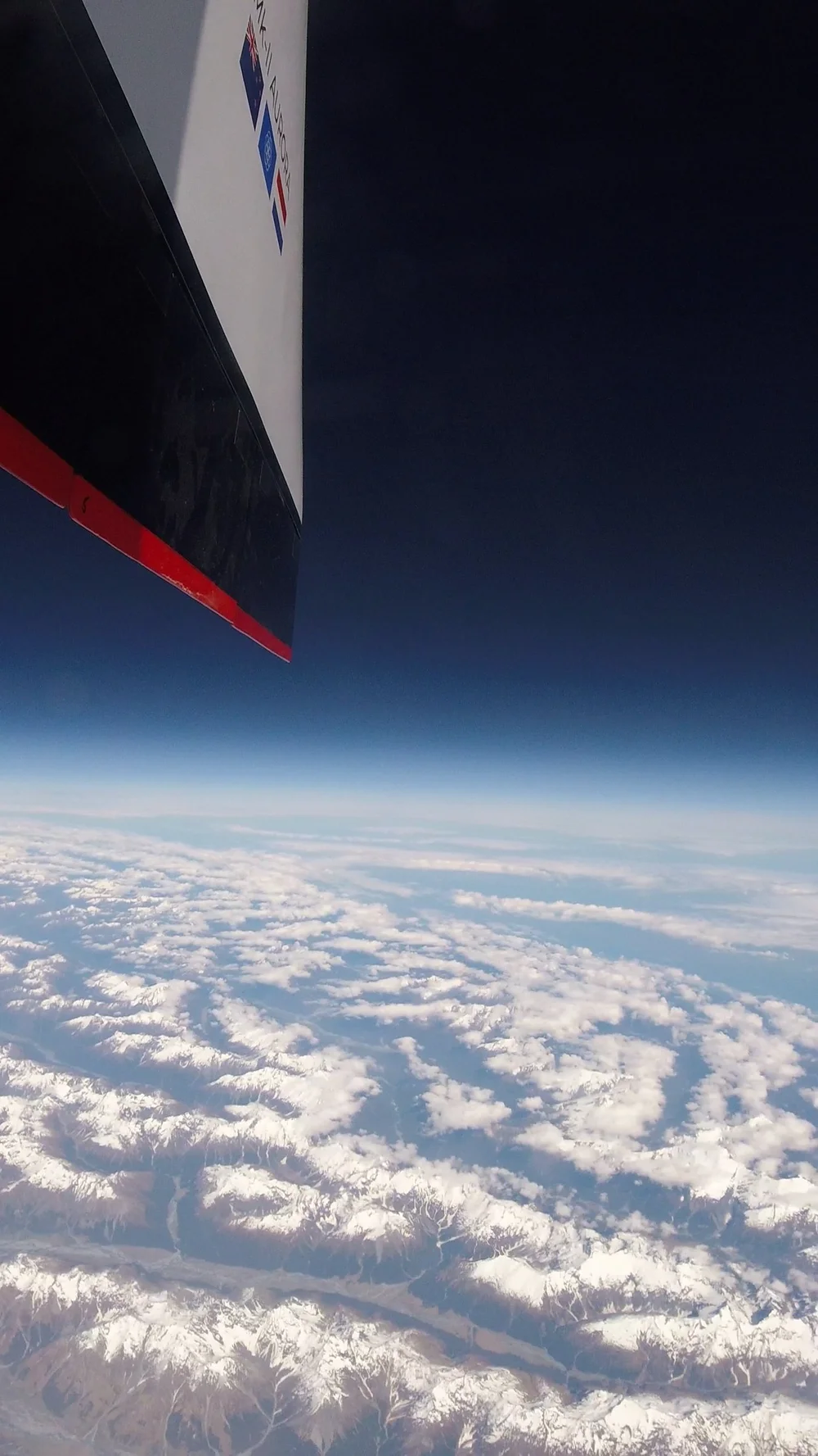 Right Wingtip Cam, Mk-II Aurora at Apogee, 25km,  82,500ft altitude, 12th November 2024.png