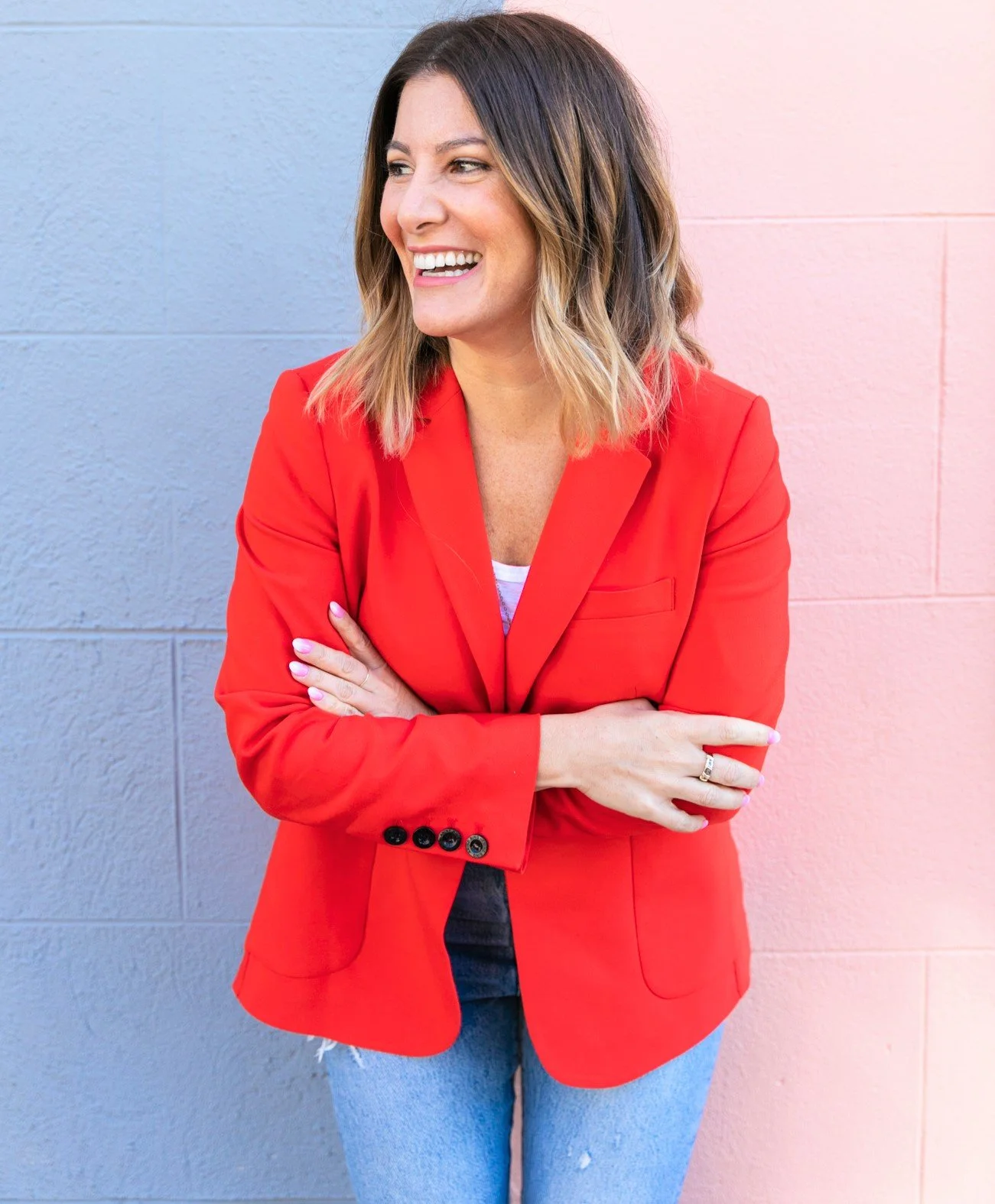 Episode 48: Investing Isn't a Lottery Ticket, Holistic Money with Lisa Seery 