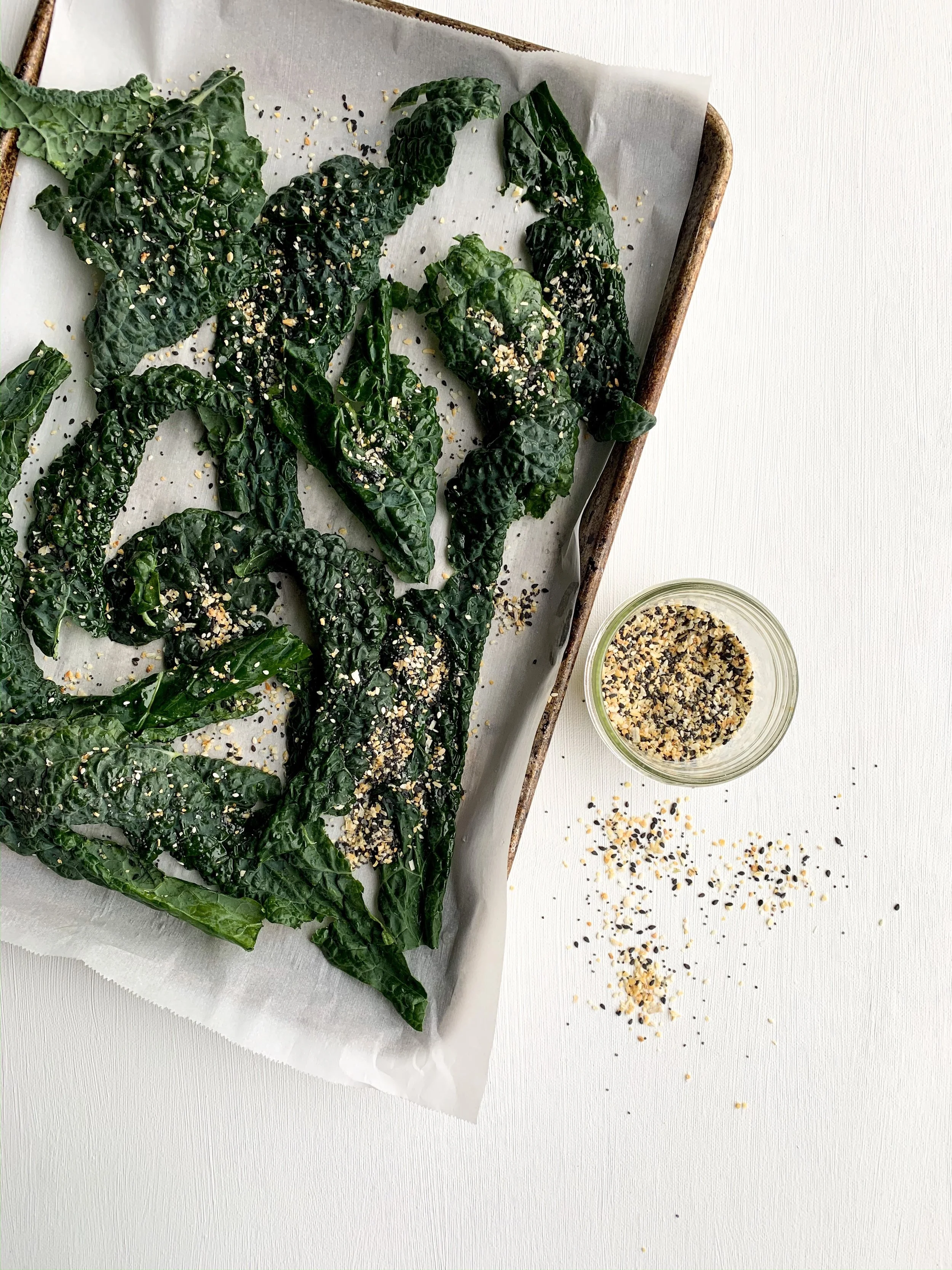 Recipe: Everything Bagel Kale Chips