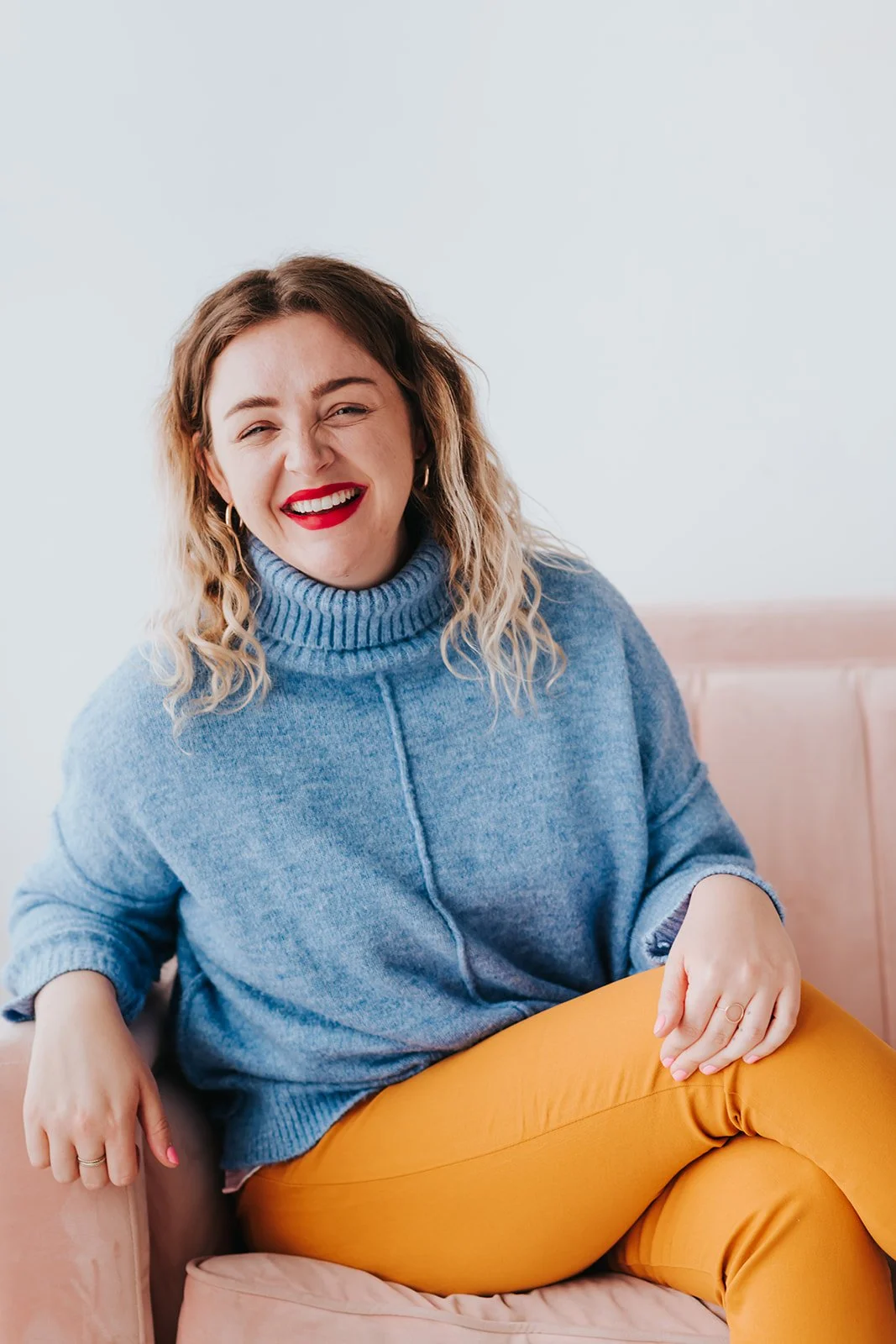 Episode 117:  Releasing Control, Closing Loops, &amp; The Power of the Subconscious Mind with Jenna Knapp