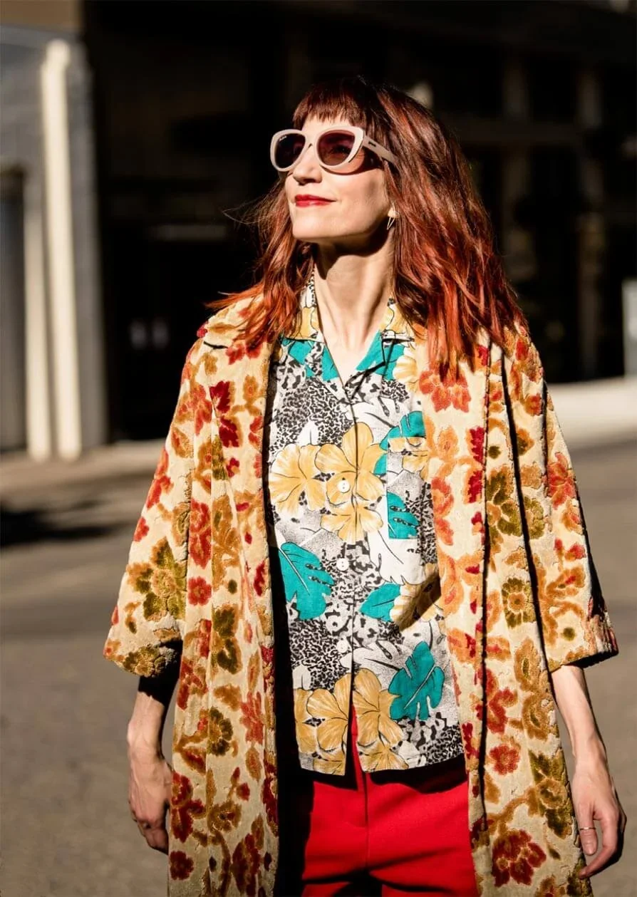 Episode 118: The Creative Dark: White-Knuckling, AI, and Running with Caroline Mays