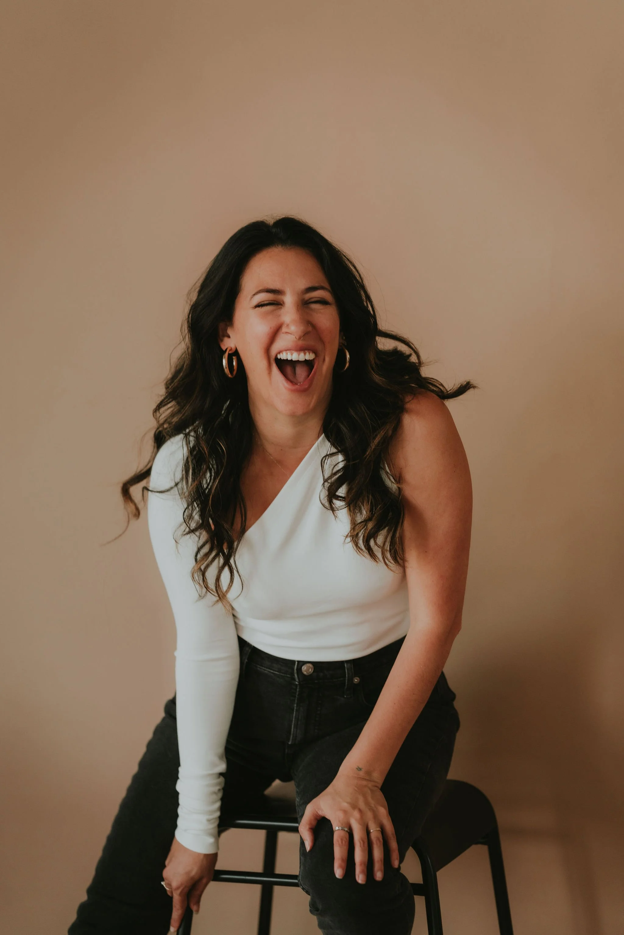 Episode 126: Creative Devotion, Messaging, &amp; Brand Strategy: Becoming the Messenger of Your Work with Luna Battalia