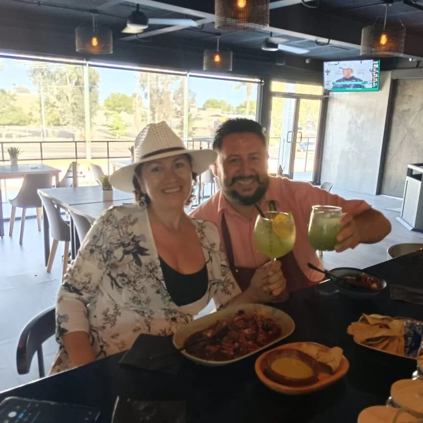 Tonight I met a new #mixologist I am super happy about, especially my #tastebuds. For your next dose of pleasure, pop into @elbuzoseafood , to the 2nd level and ask for Nicolas he will make you a unique drink custom to your desire. 
.
ElliedeLaPlaya