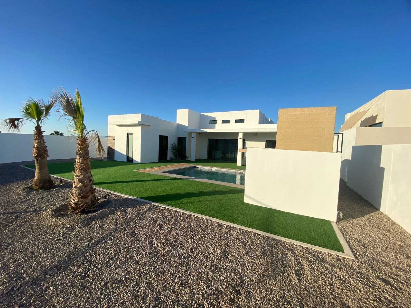 Pool yard day Ocean Breeze (5).jpeg