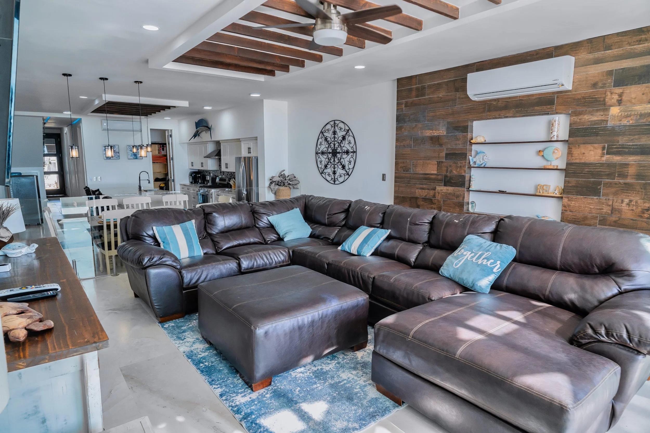 SEA GLASS VILLA (29).jpeg