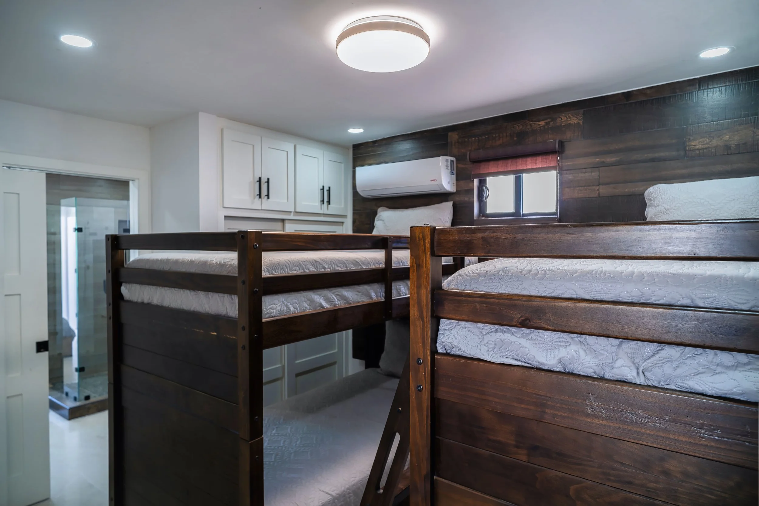 SEA GLASS VILLA (34).jpeg