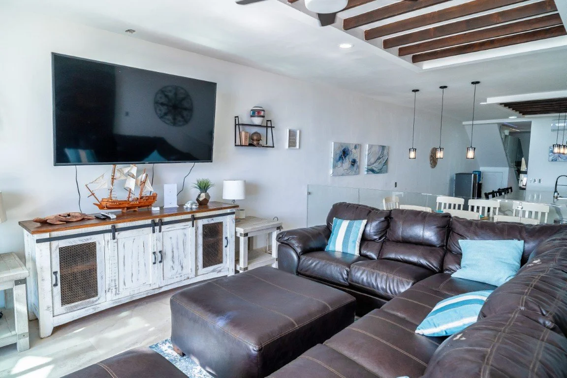 4 Seaglass Villa (2).jpeg