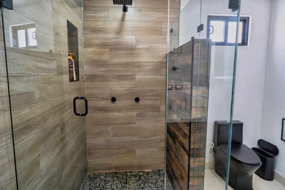 12 Seaglass Villa  (3).jpeg