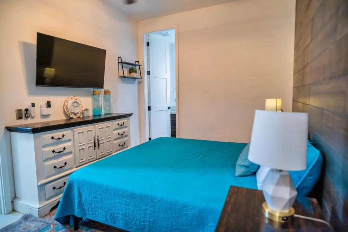 14 Seaglass Villa (5).jpeg